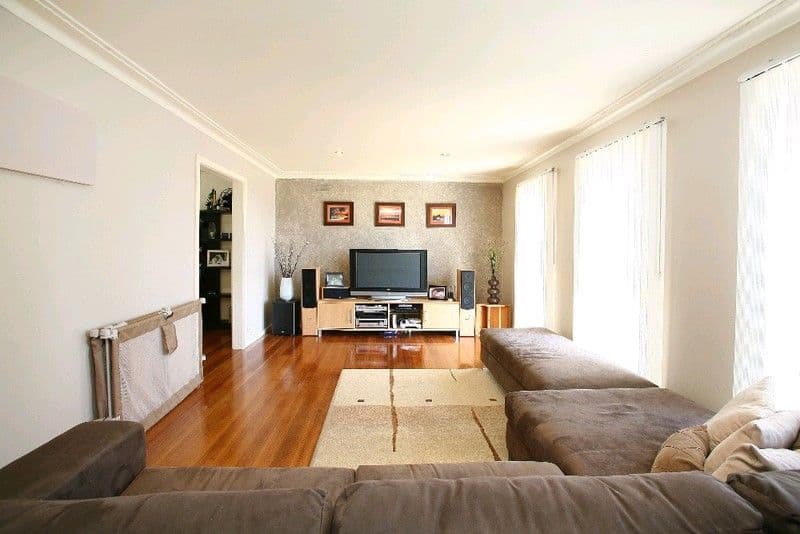 15 Simmonds Place, ENDEAVOUR HILLS VIC 3802, Endeavour Hills - Thumbnail 2