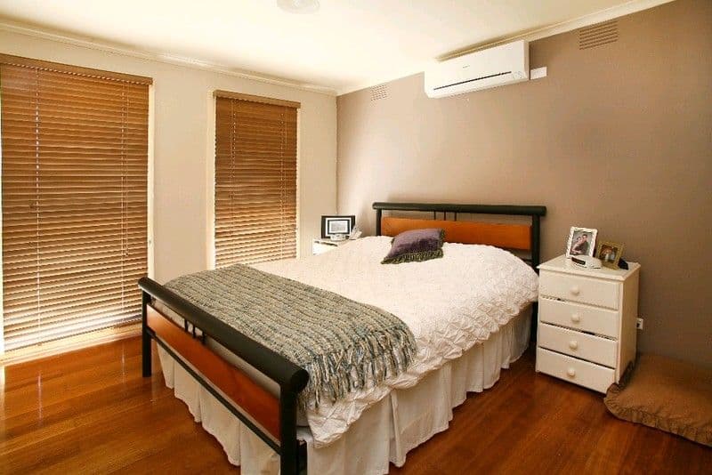 15 Simmonds Place, ENDEAVOUR HILLS VIC 3802, Endeavour Hills - Thumbnail 3