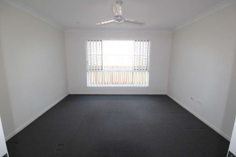 13 Speargrass Parade, Mount Low QLD 4818, Mount Low - Thumbnail 4