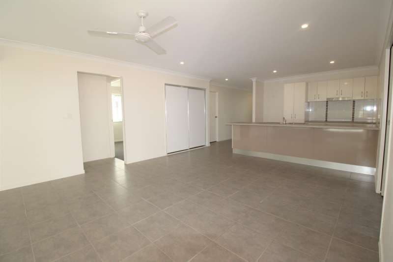 13 Speargrass Parade, Mount Low QLD 4818, Mount Low - Thumbnail 8