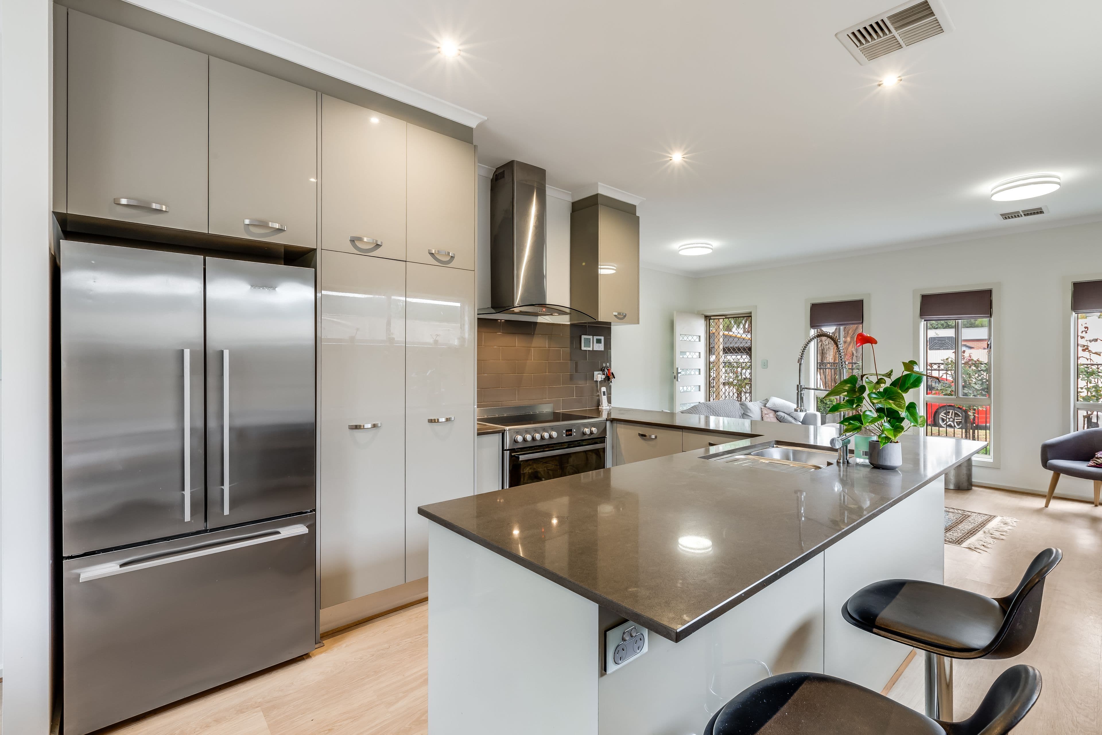 14 Junction Street, Largs Bay SA 5016, Largs Bay - Thumbnail 2