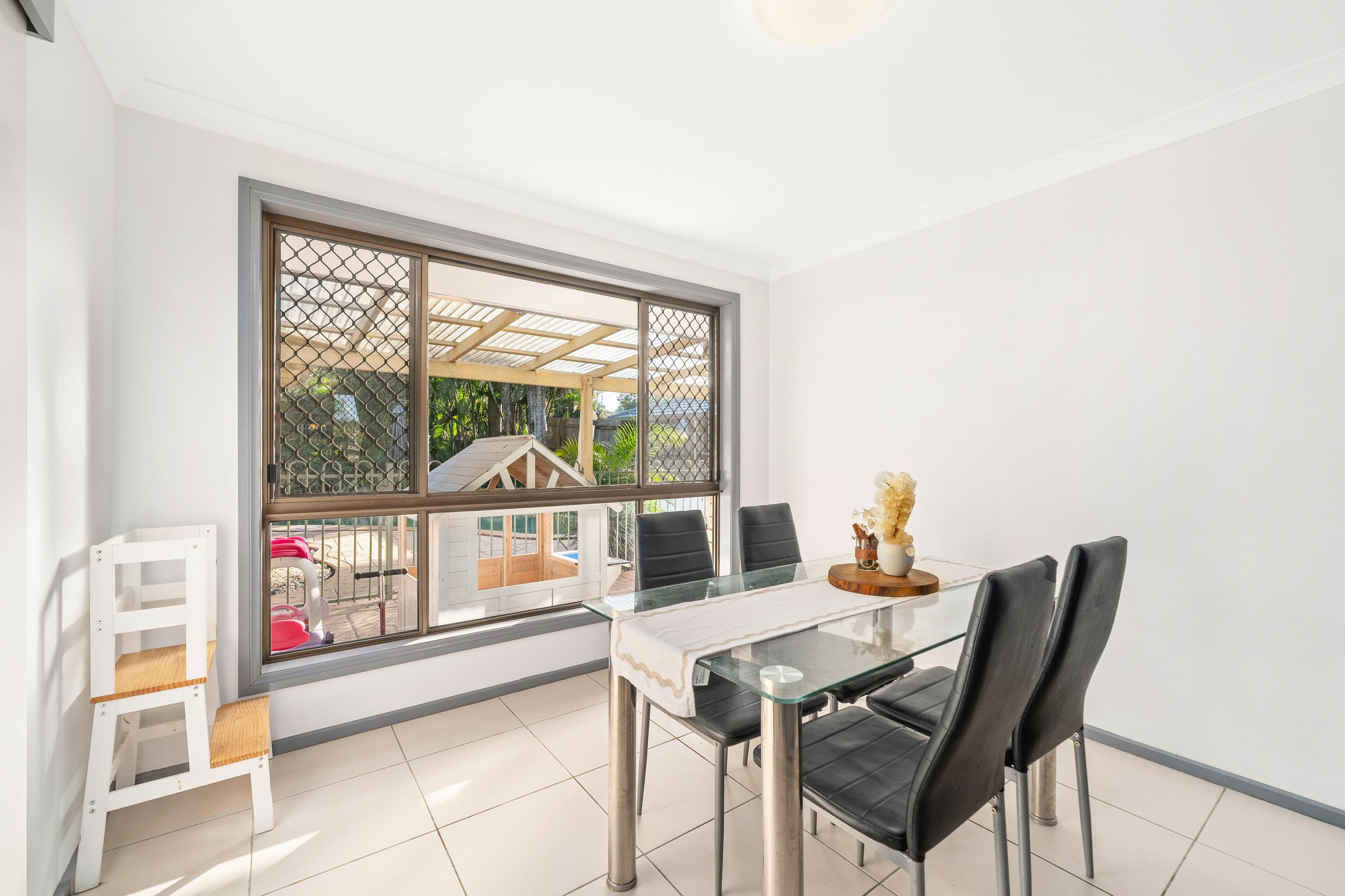 30 Gerbera Crescent, Strathpine QLD 4500, Strathpine - Thumbnail 4