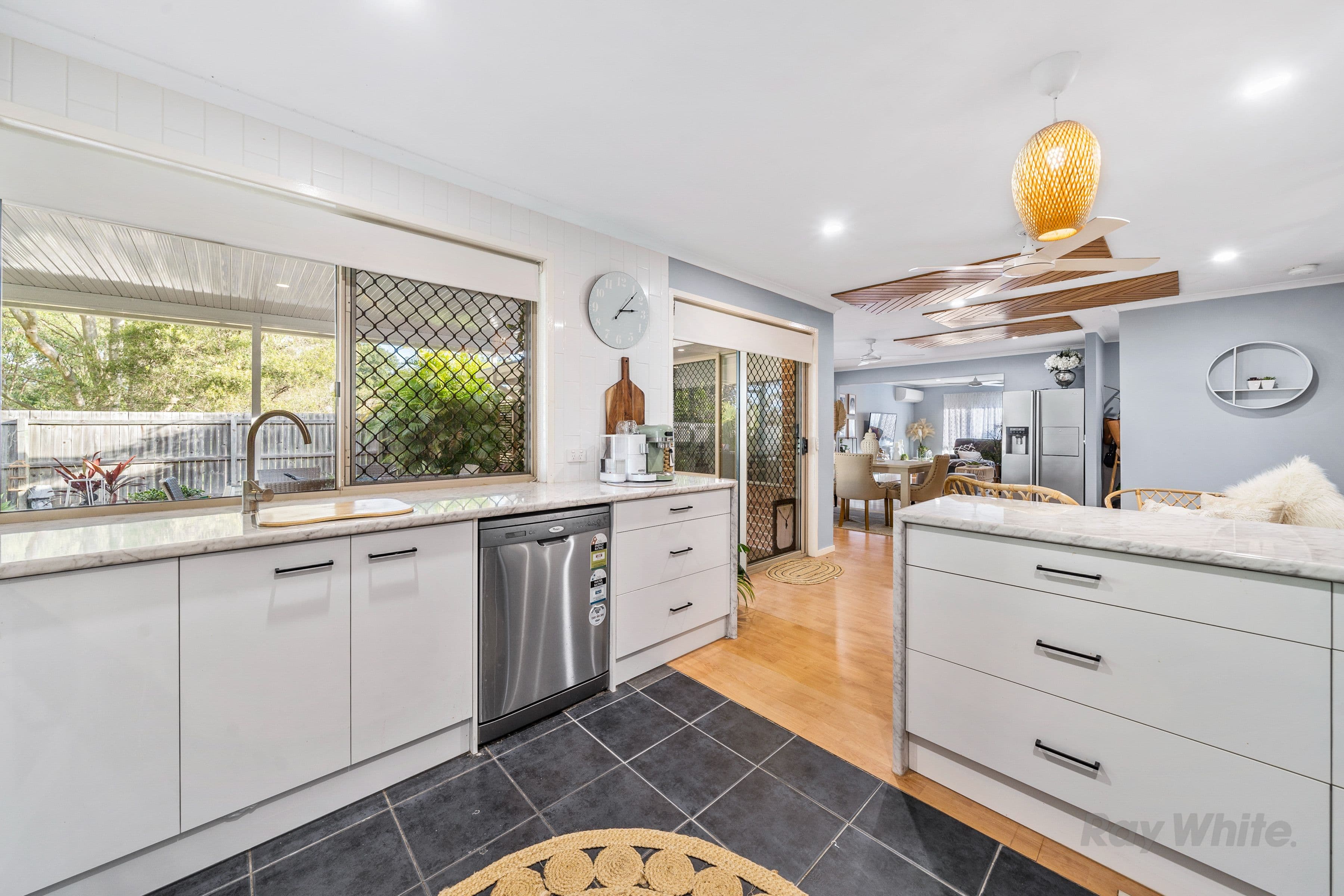 6 Renfrew Street, Hillcrest QLD 4118, Hillcrest - Thumbnail 7