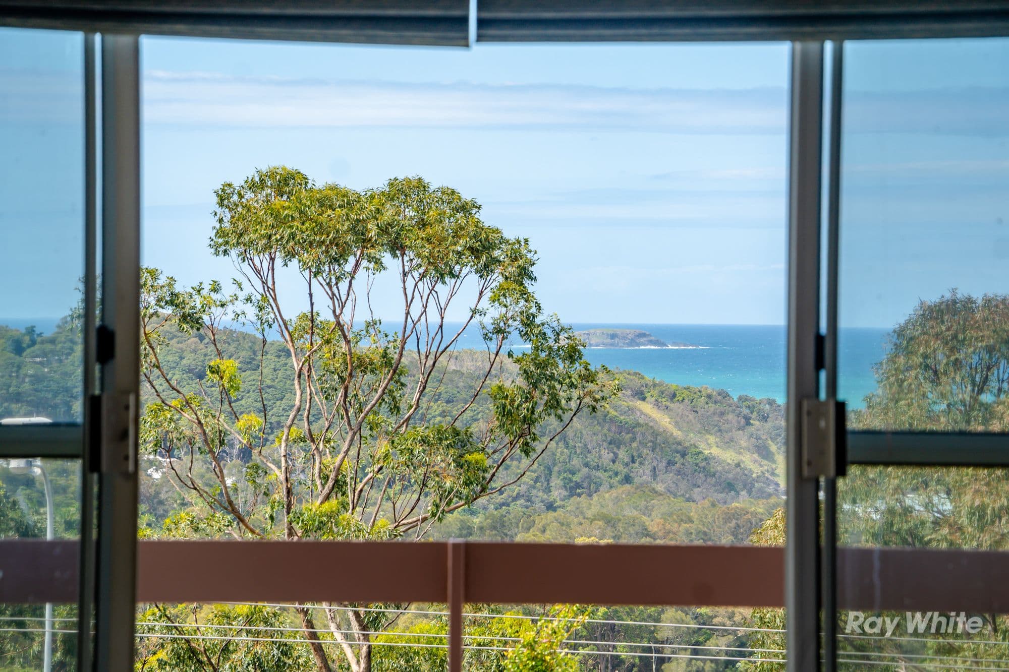 11 Island View Close, Coffs Harbour NSW 2450, Coffs Harbour - Thumbnail 4