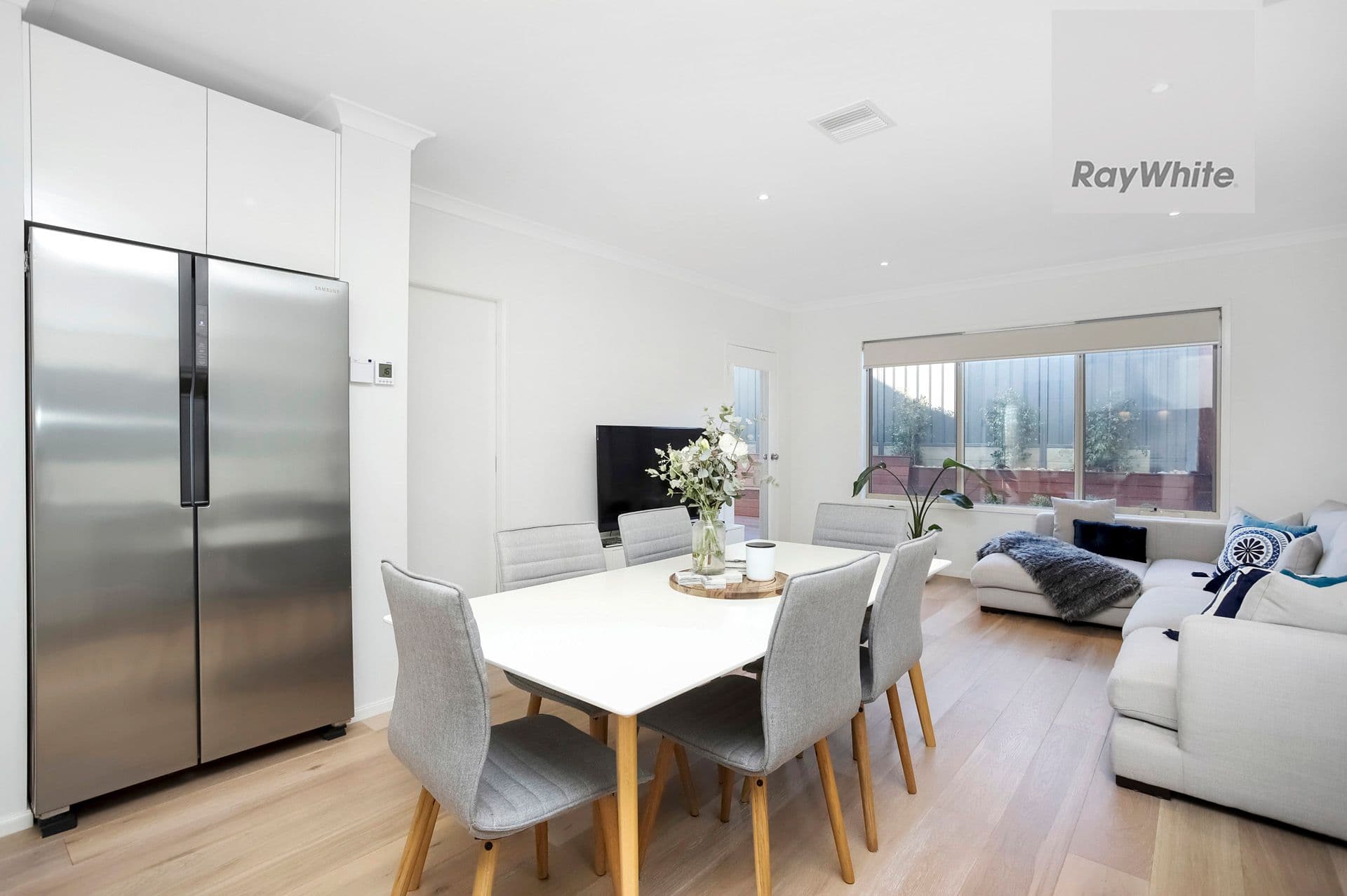 70 Frontier Avenue, Greenvale VIC 3059, Greenvale - Thumbnail 3