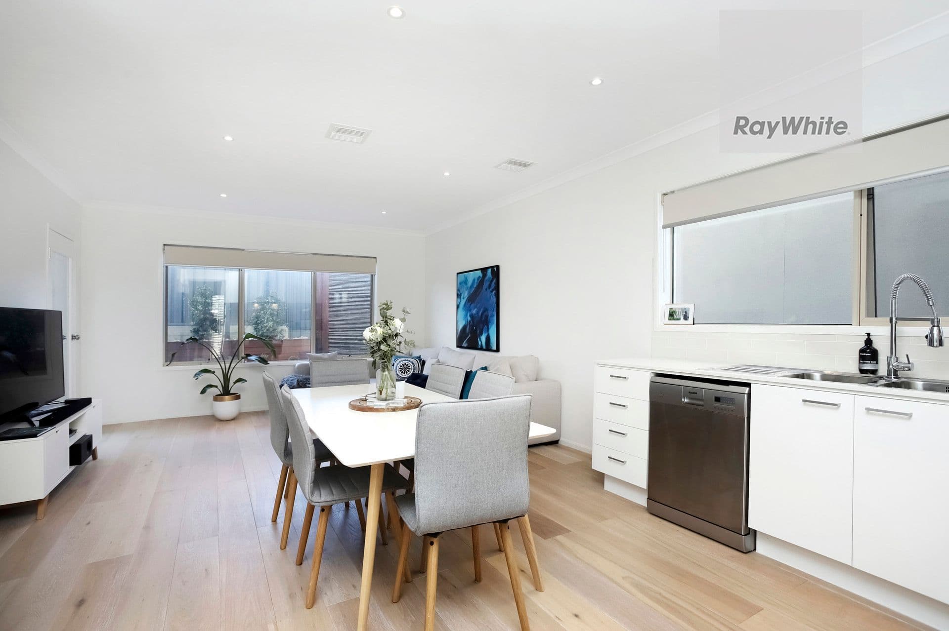 70 Frontier Avenue, Greenvale VIC 3059, Greenvale - Thumbnail 4