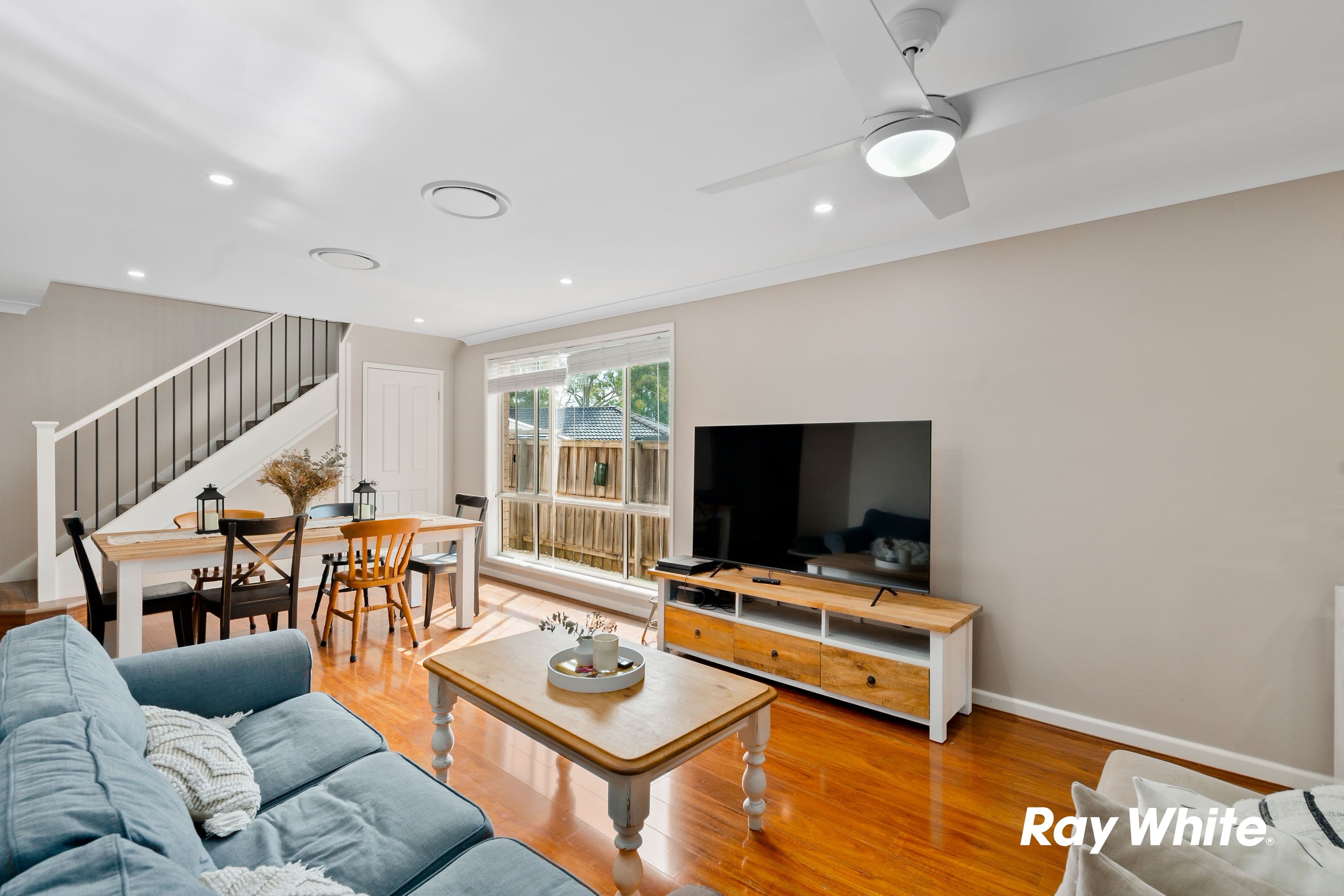 6 Rushden Way, Stanhope Gardens NSW 2768, Stanhope Gardens - Thumbnail 2