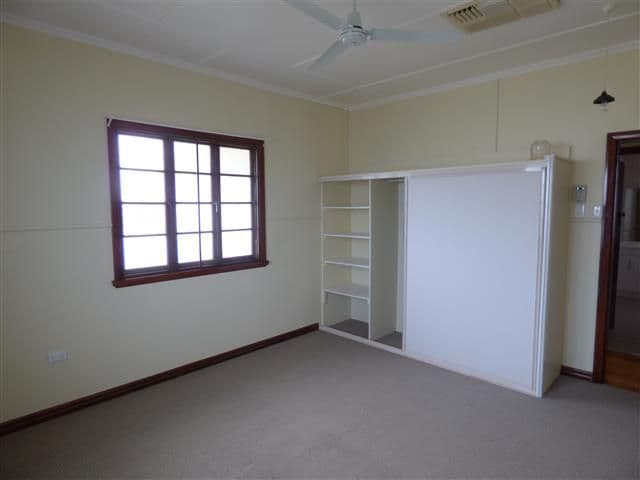25 Conlan Street, Roma QLD 4455, Roma - Thumbnail 6