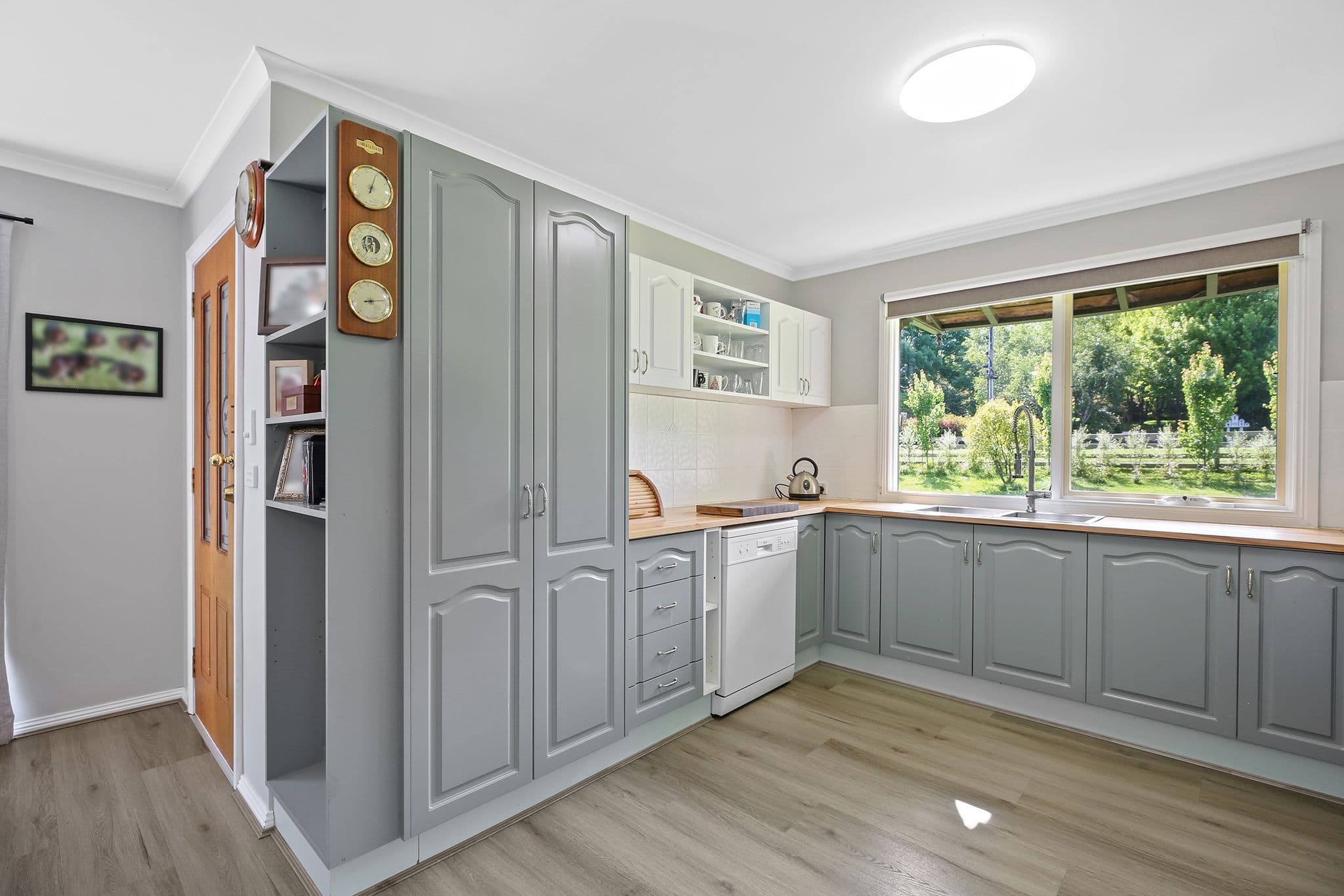 73 Main Neerim Road, Drouin VIC 3818, Drouin - Thumbnail 3