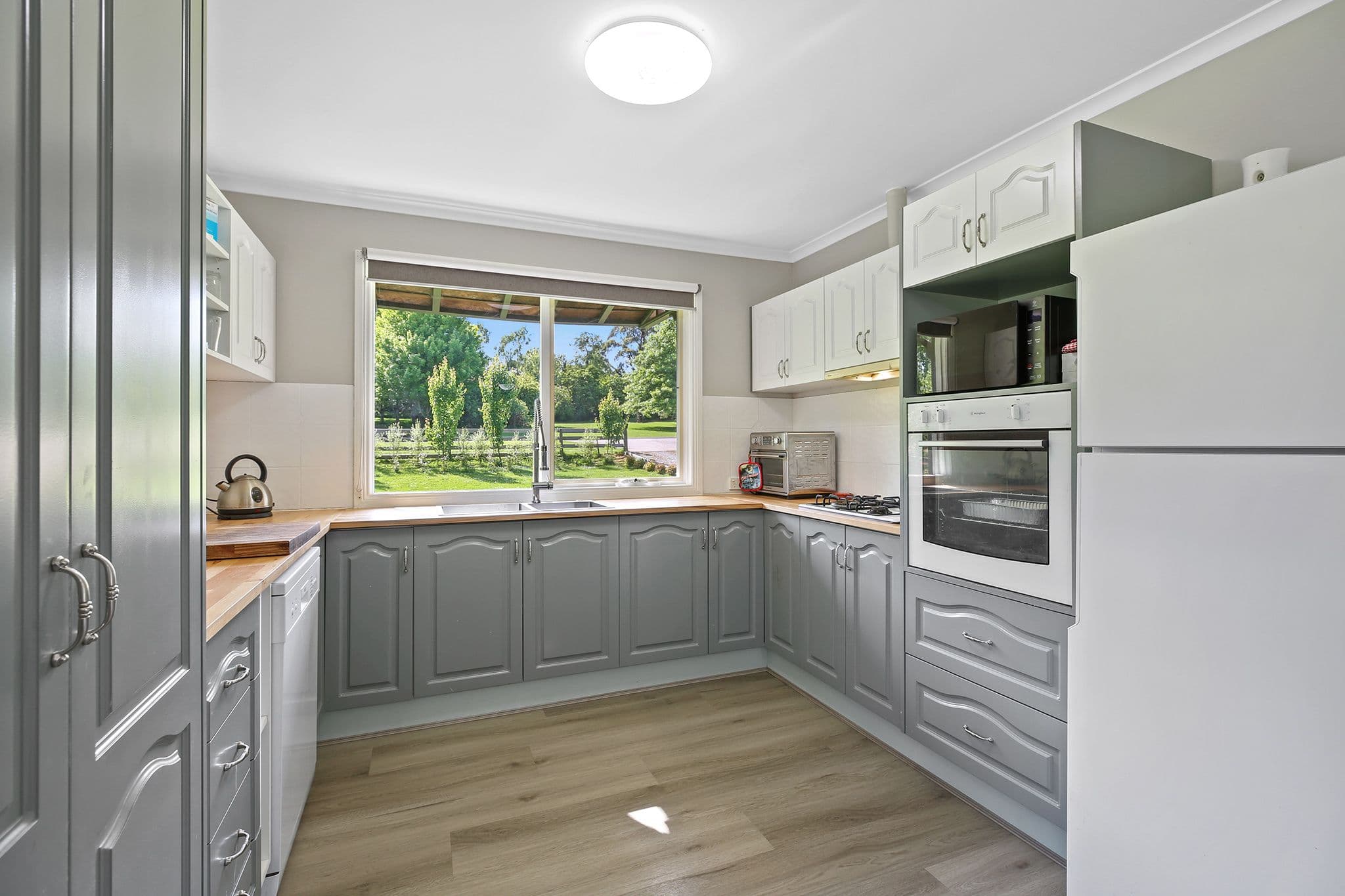 73 Main Neerim Road, Drouin VIC 3818, Drouin - Thumbnail 4