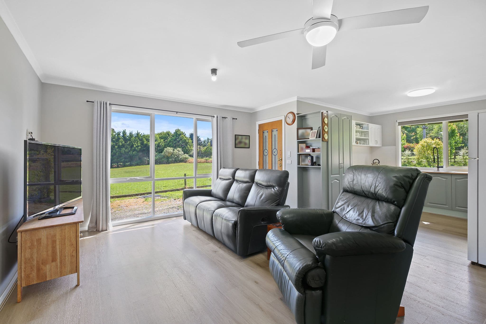 73 Main Neerim Road, Drouin VIC 3818, Drouin - Thumbnail 6