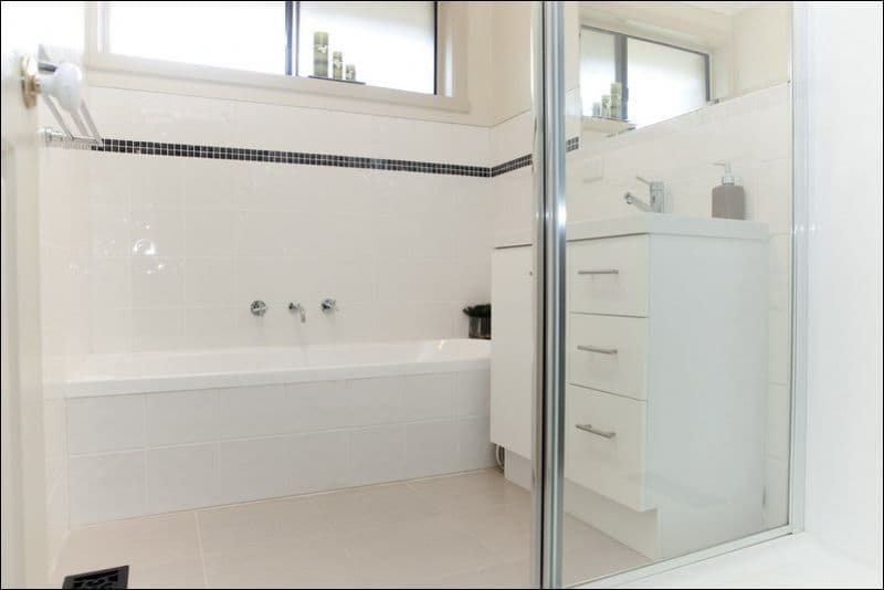 22 Konrads Crescent, MILL PARK VIC 3082, Mill Park - Thumbnail 4