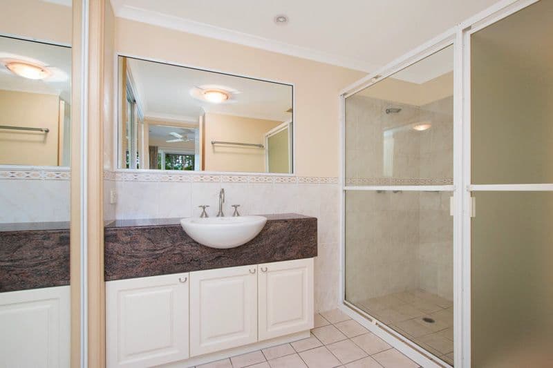 72 Kowinka Street, WHITE ROCK QLD 4868, White Rock - Thumbnail 8