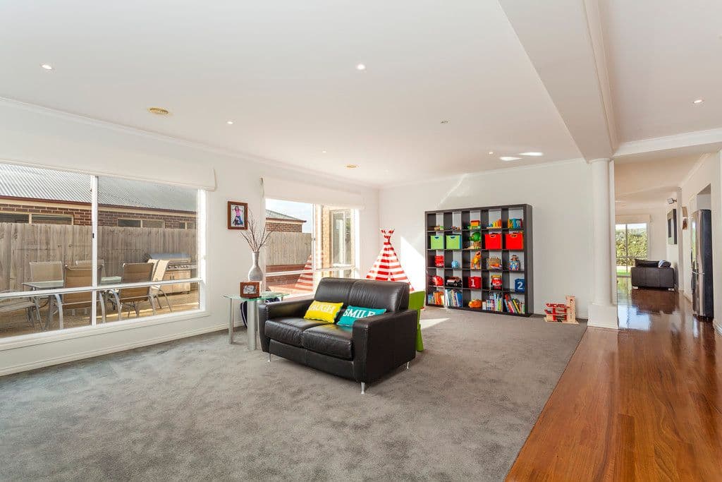 20 Roseview Way, ST ALBANS PARK VIC 3219, St Albans Park - Thumbnail 7