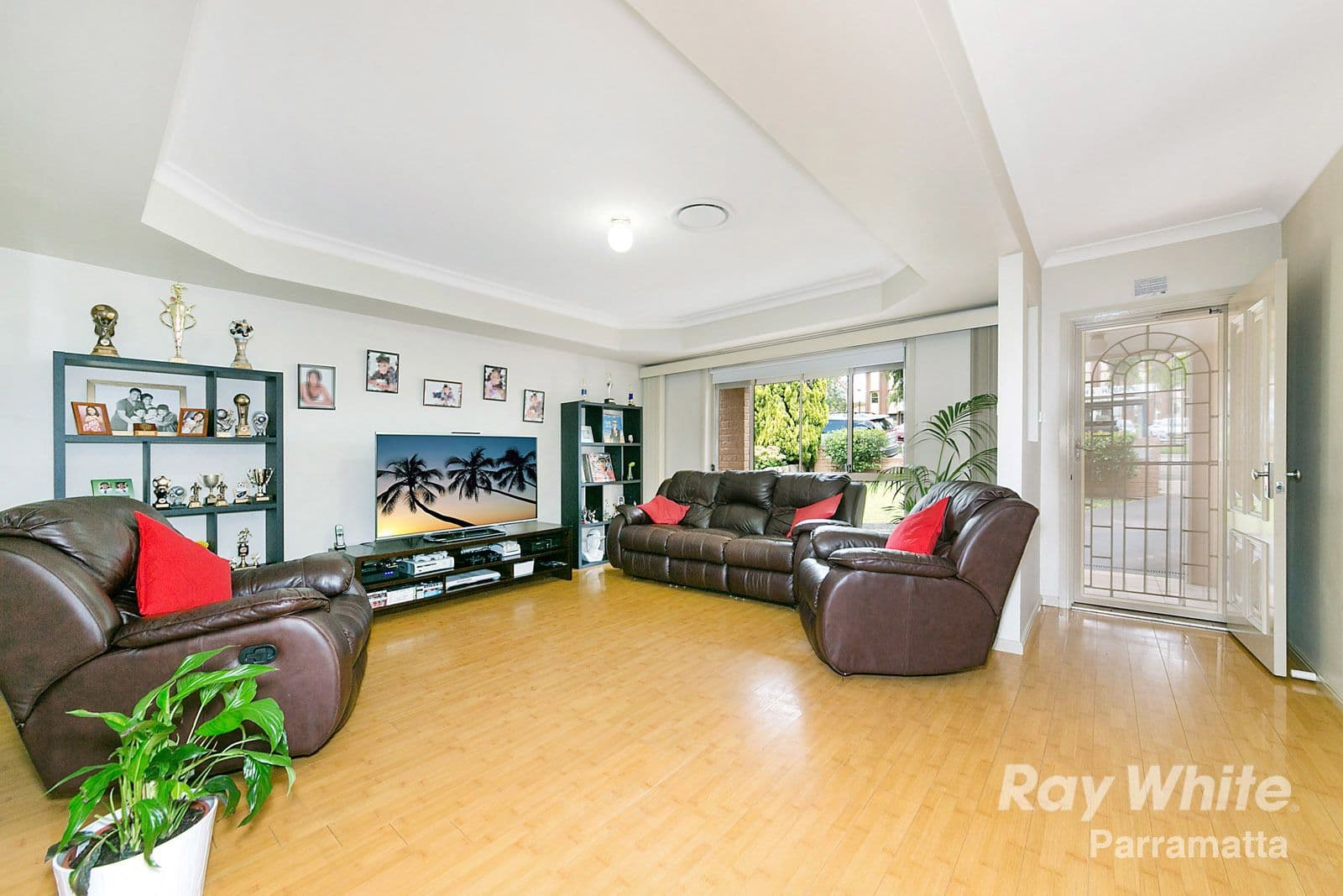 1 Normanby Road, Auburn - Thumbnail 2