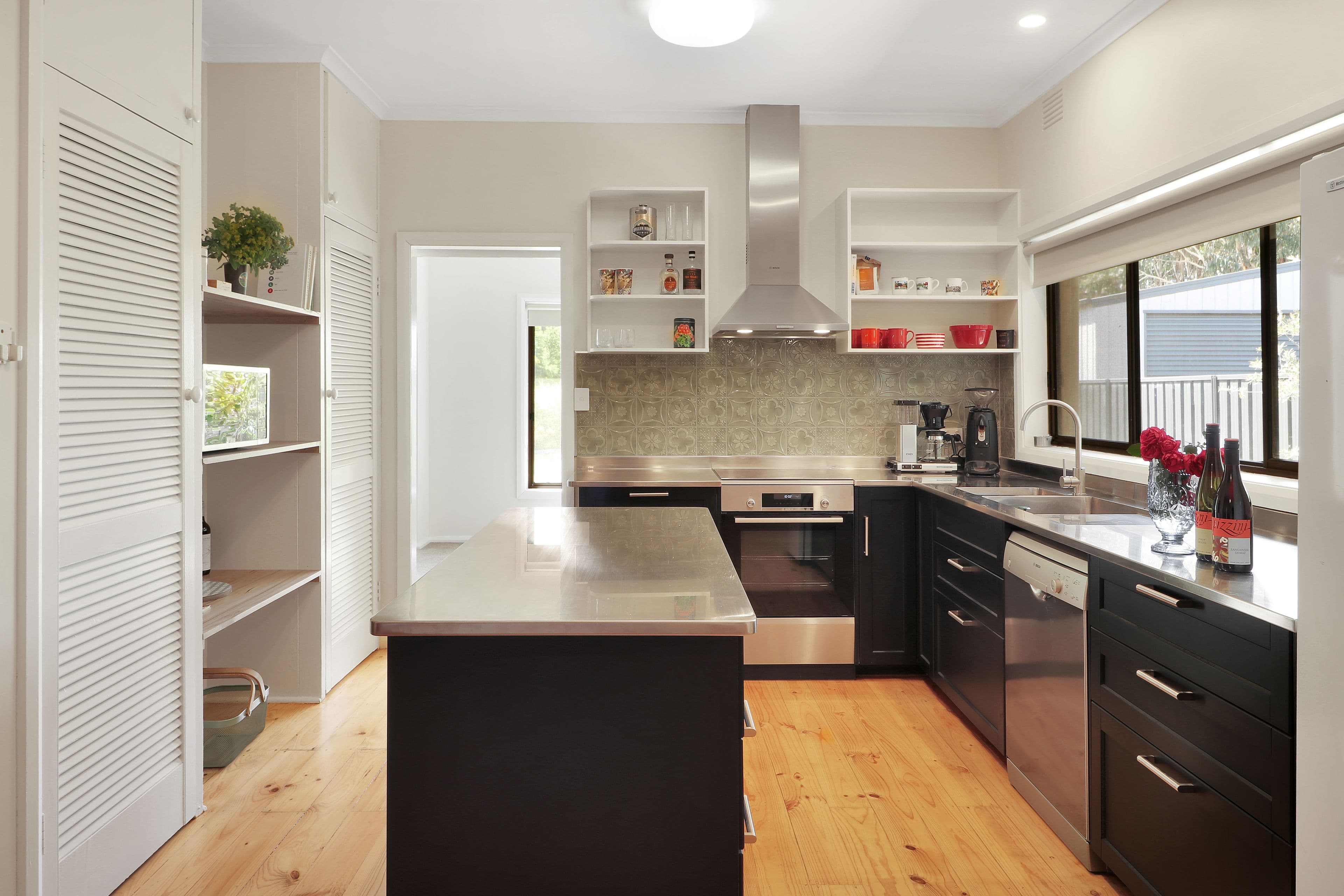 36 Highton Lane, Mansfield VIC 3722, Mansfield - Thumbnail 2