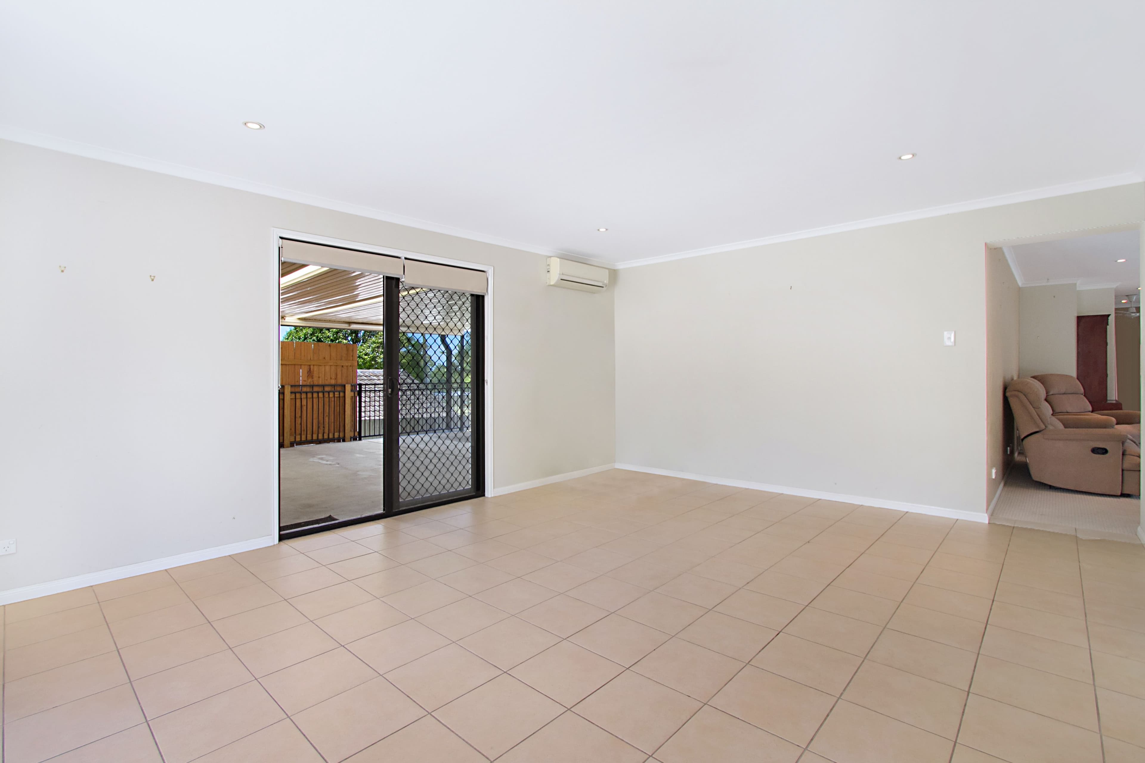 34 Latrobe Avenue, Helensvale QLD 4212, Helensvale - Thumbnail 4