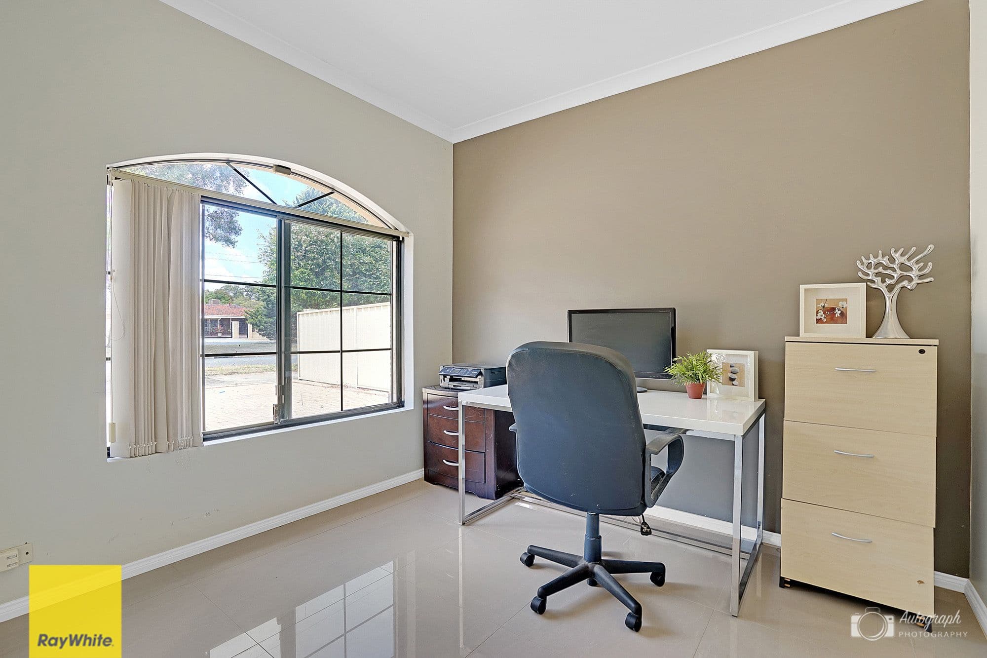 29 Morley Drive East, Morley WA 6062, Morley - Thumbnail 4