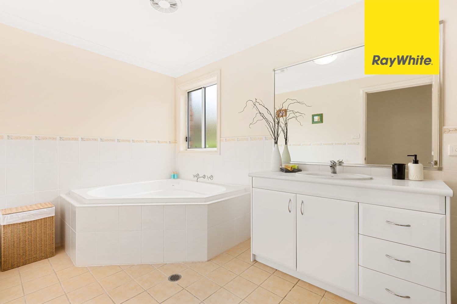 60A Essex Street, Epping NSW 2121, Epping - Thumbnail 6