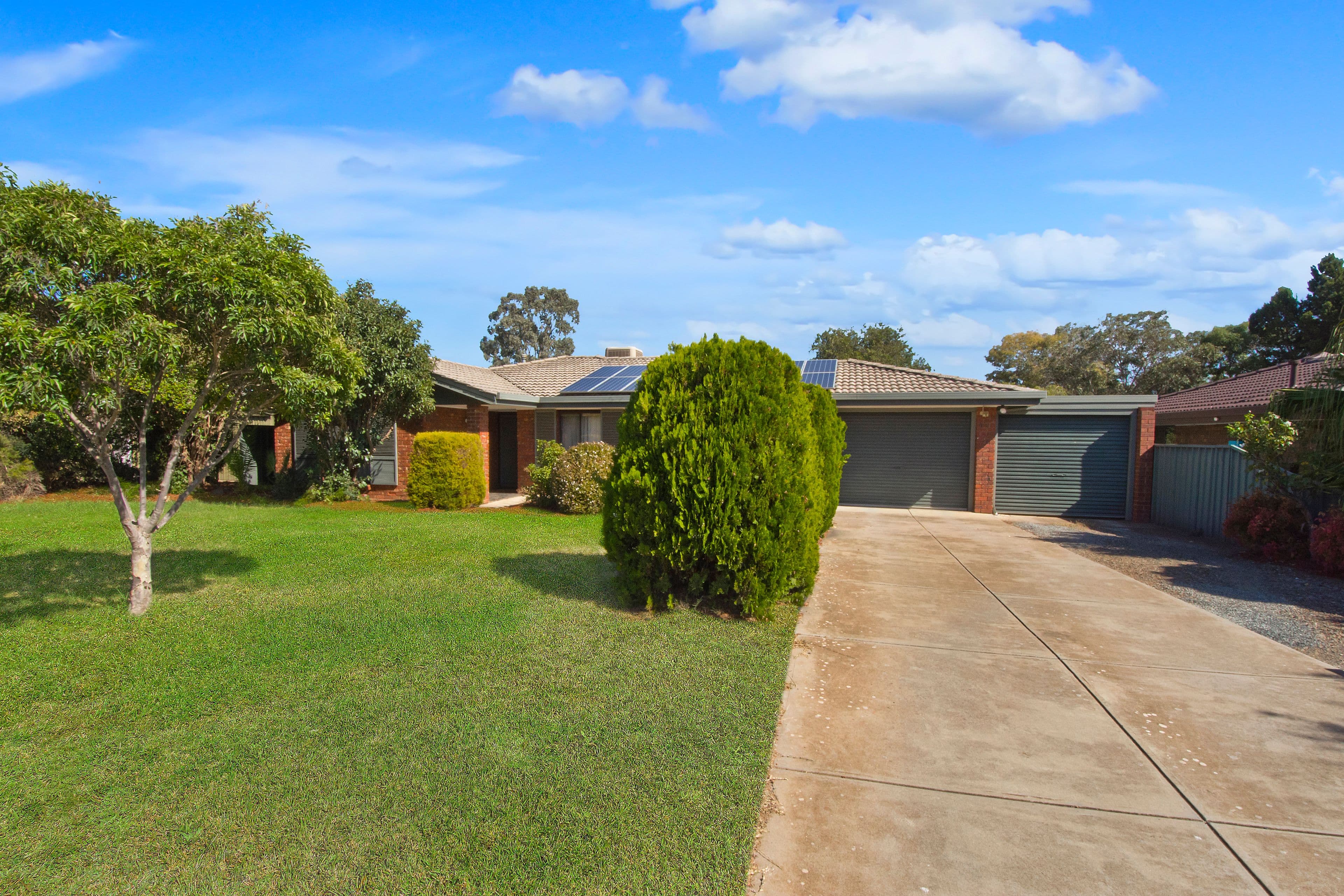 27 Wanbi Court, Craigmore SA 5114, Craigmore - Thumbnail 2