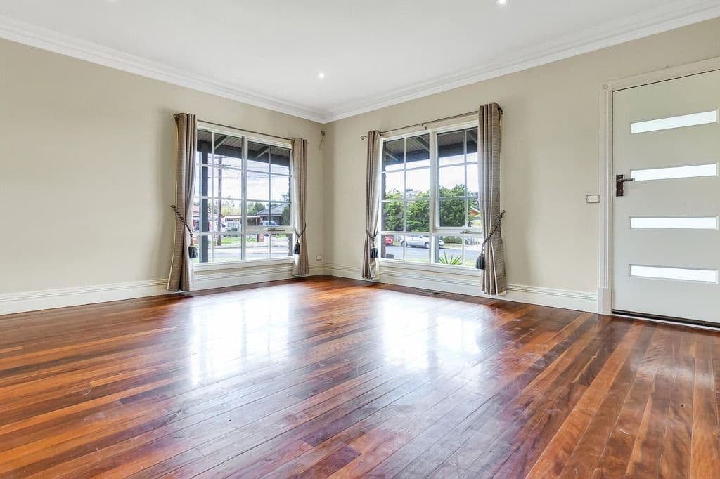 98 Wattle Avenue, Werribee VIC 3030, Werribee - Thumbnail 2