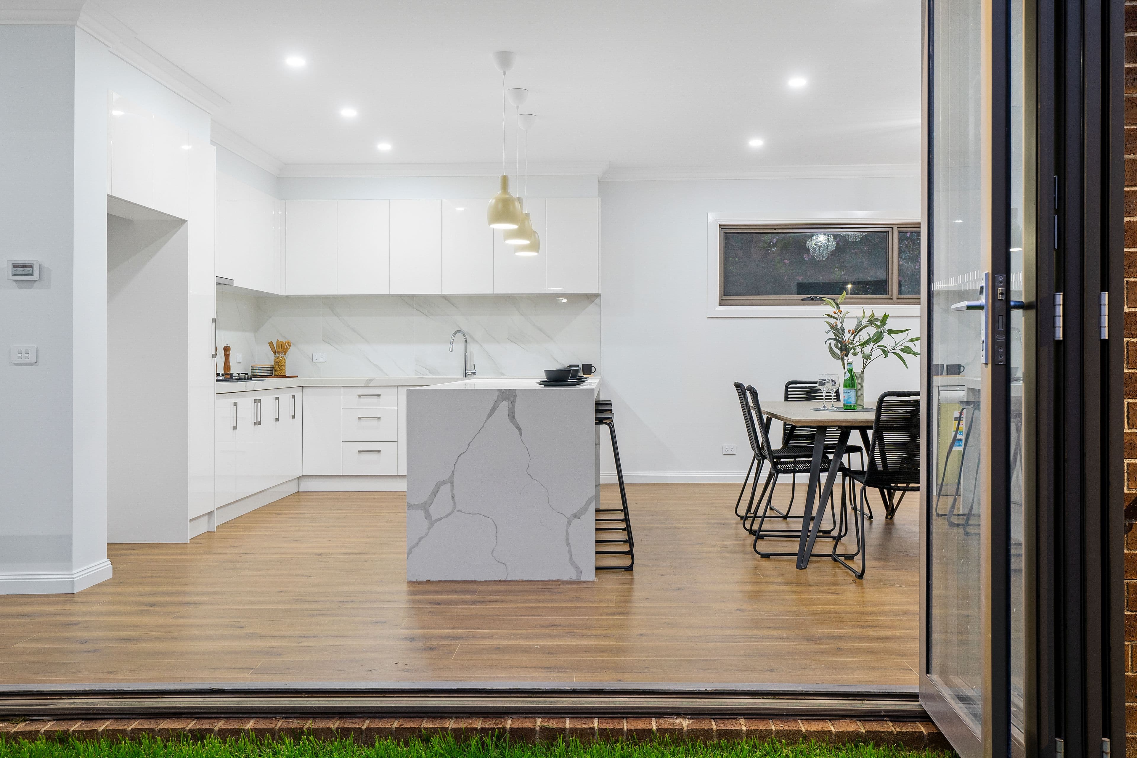 16 The Ridge West, Knoxfield VIC 3180, Knoxfield - Thumbnail 4