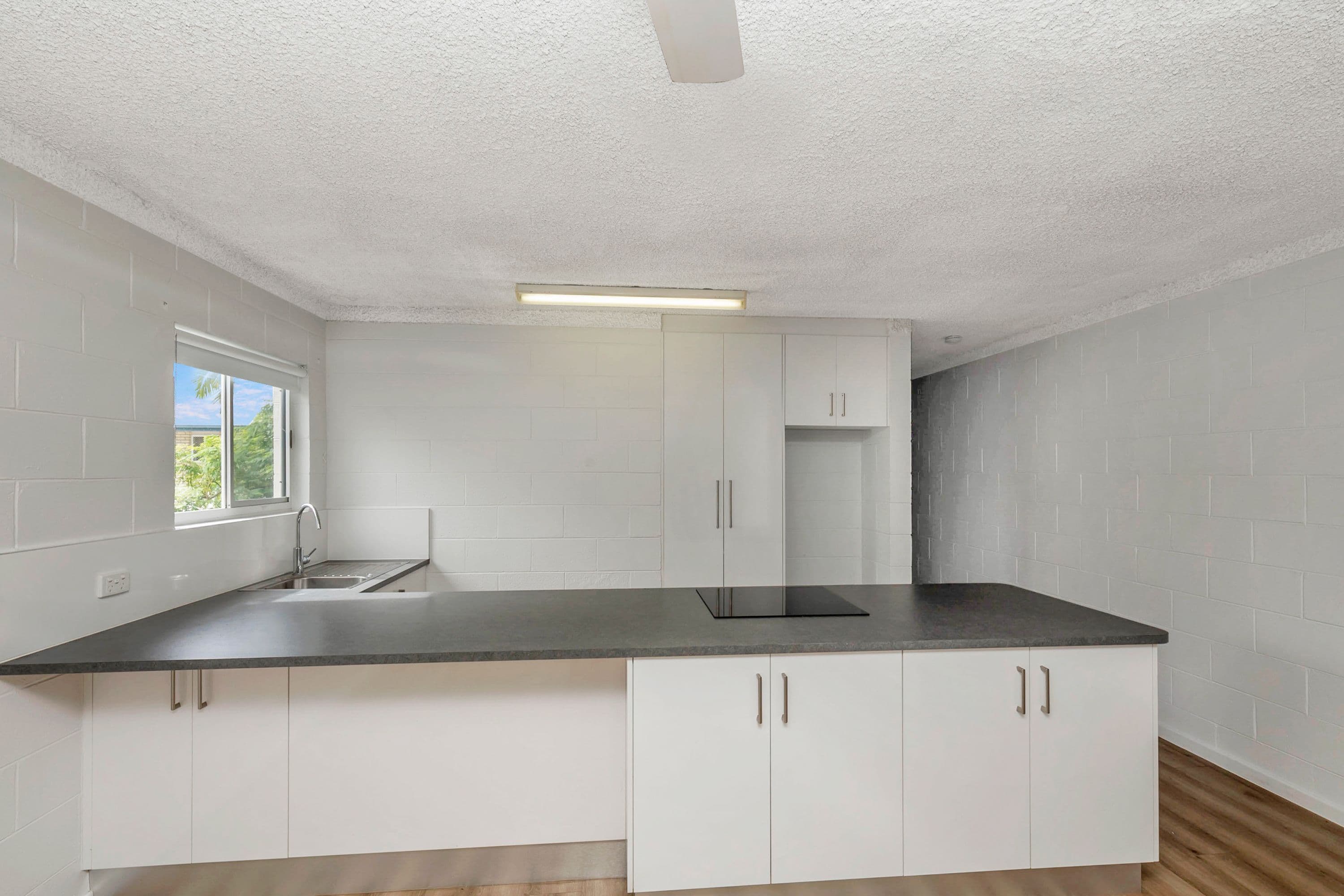 24 Welsh Street, Rosslea QLD 4812, Rosslea - Thumbnail 2