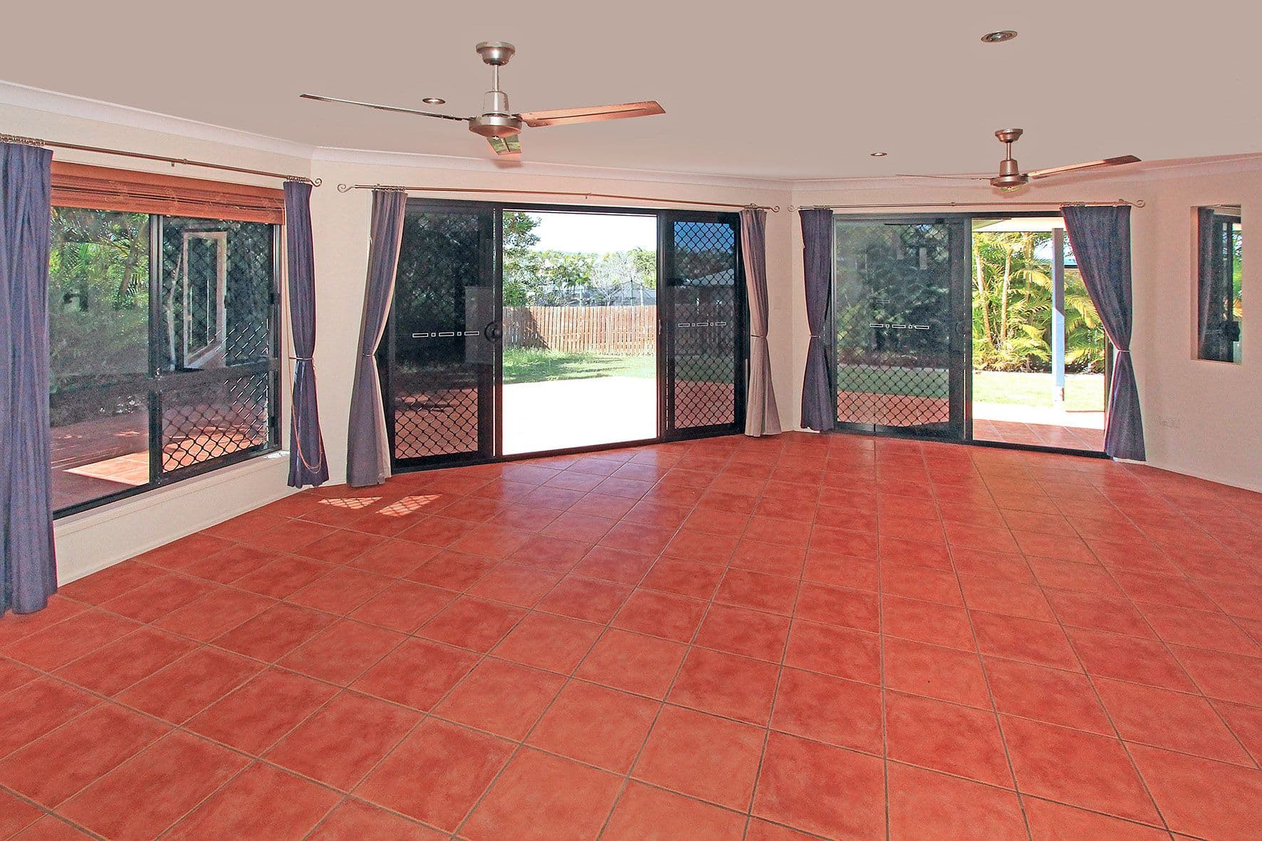 6 Antioch Court, Lammermoor QLD 4703, Lammermoor - Thumbnail 4