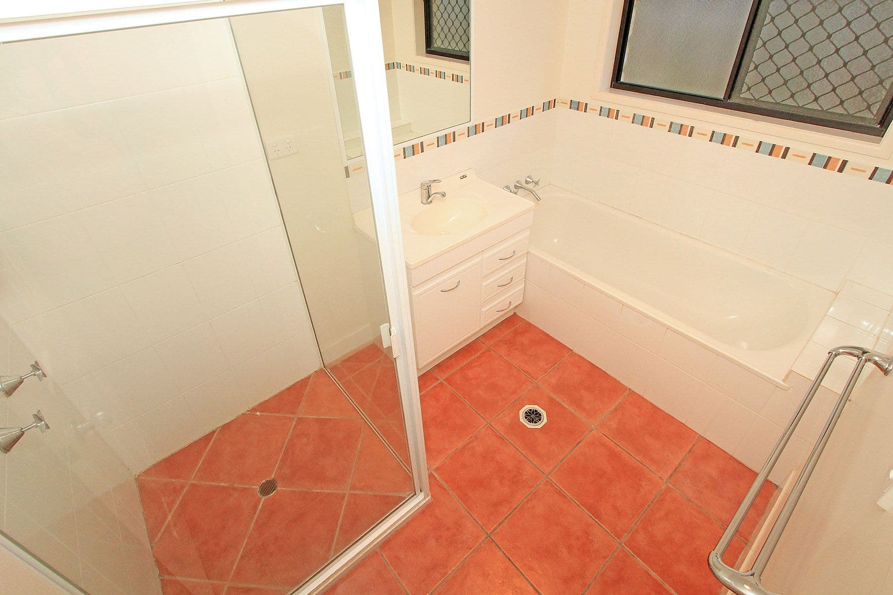 6 Antioch Court, Lammermoor QLD 4703, Lammermoor - Thumbnail 5
