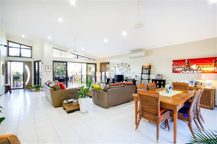 16 Wills Court, Cannonvale QLD 4802, Cannonvale - Thumbnail 2