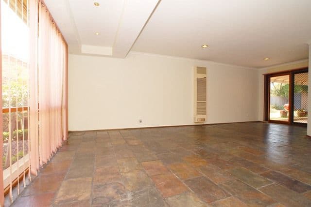 1 Whipbird Close, WERRIBEE VIC 3030, Werribee - Thumbnail 7