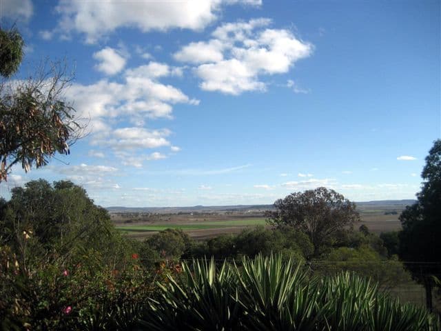 2 King Street, KINGSTHORPE QLD 4400, Kingsthorpe - Image 1
