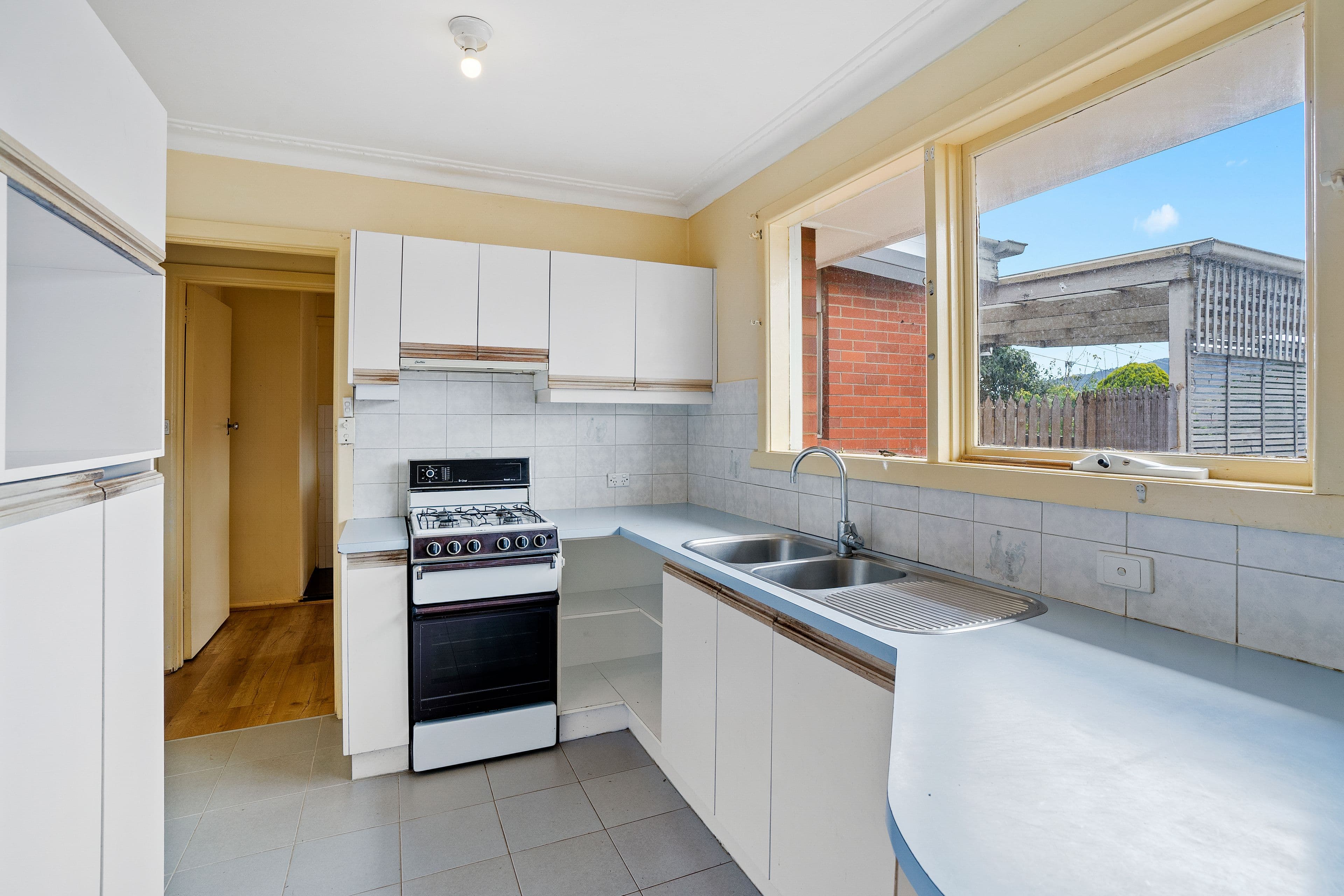 13 Mountain Gate Drive, Ferntree Gully VIC 3156, Ferntree Gully - Thumbnail 7