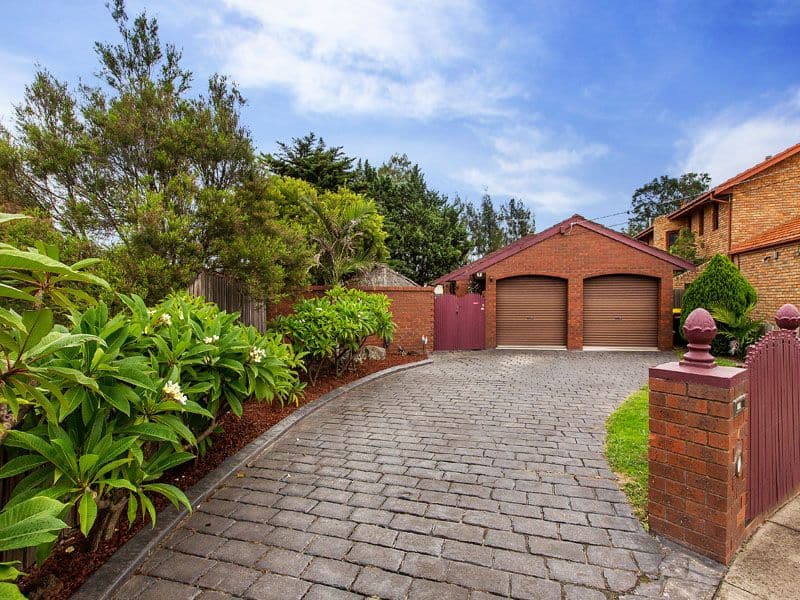 4 Gail Court, DINGLEY VILLAGE VIC 3172, Dingley Village - Thumbnail 2