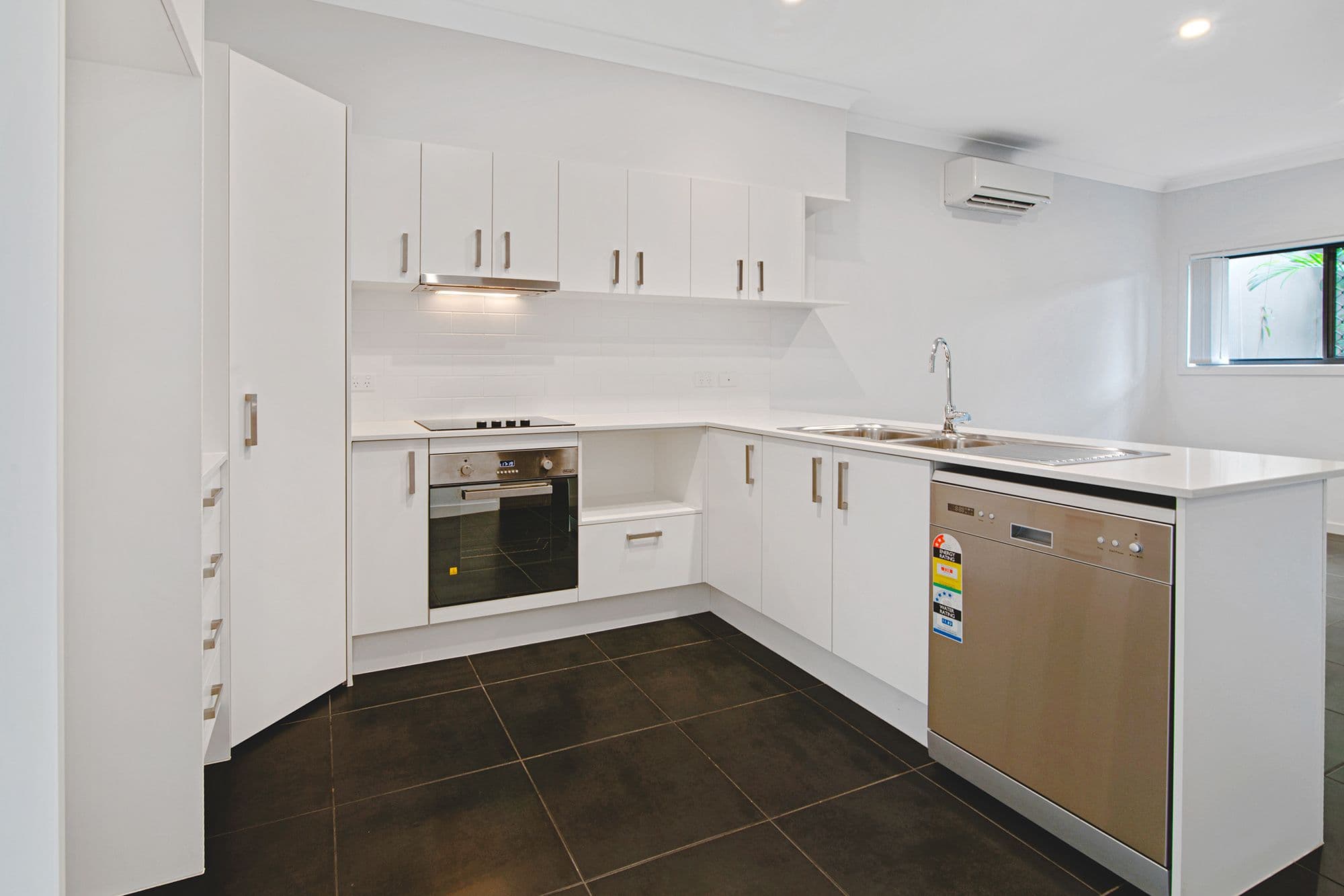 36 Bunya Road, Everton Hills QLD 4053, Everton Hills - Image 1