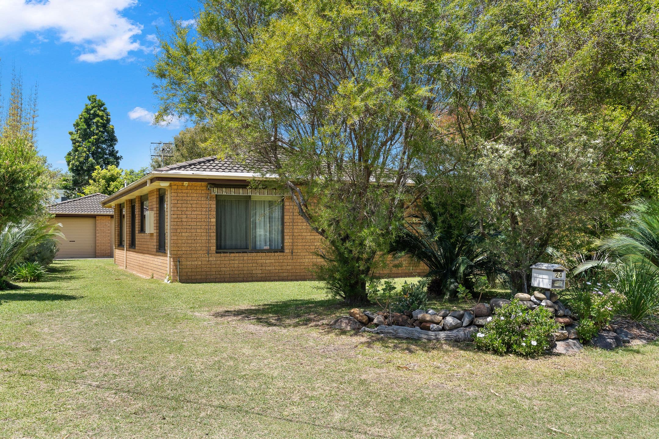 24 Parkinson Street, Narrawallee NSW 2539, Narrawallee - Thumbnail 2
