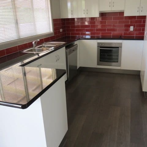 4 Waldby Court, Emerald QLD 4720, Emerald - Thumbnail 3
