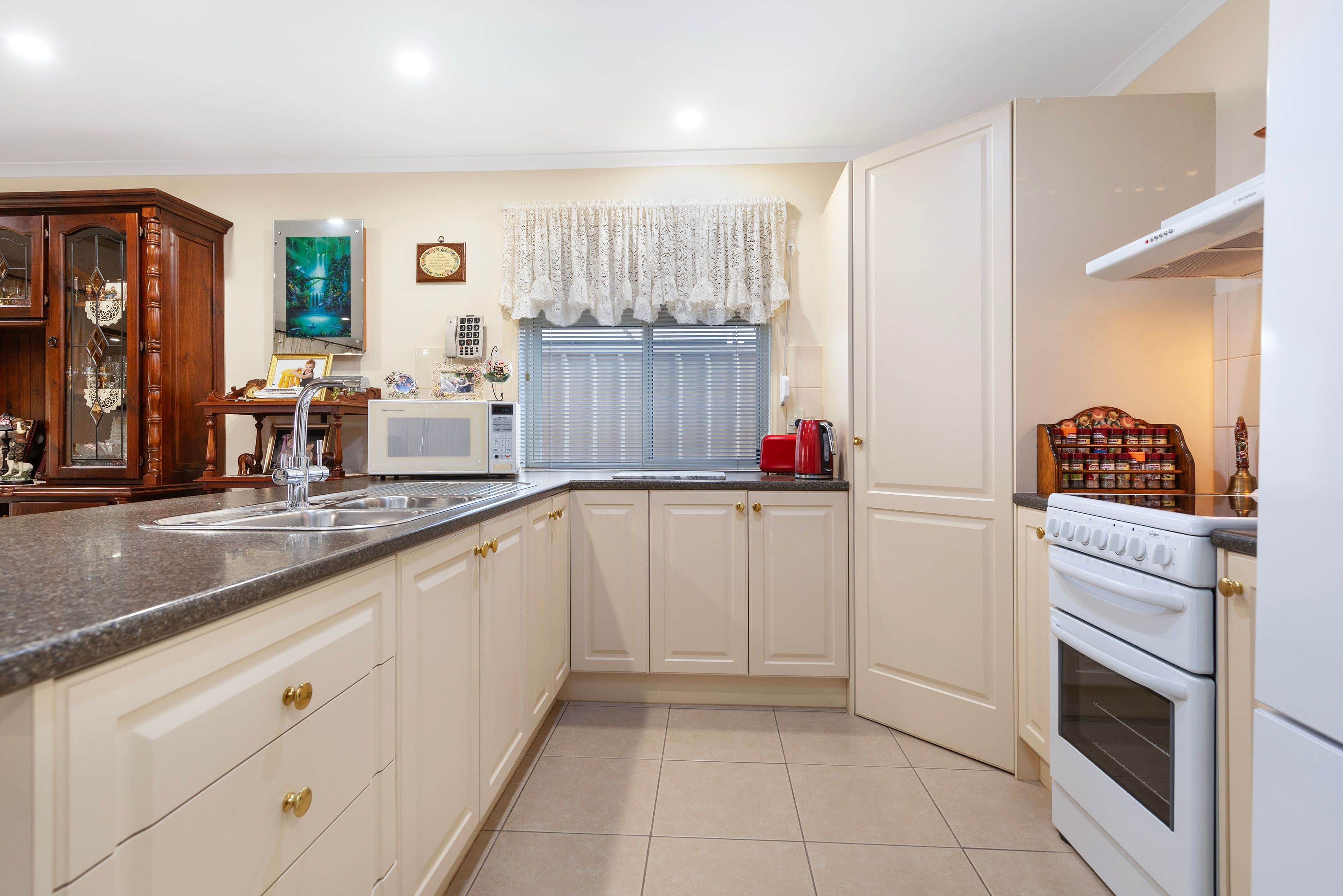 18 Arcadia Drive, Smithfield SA 5114, Smithfield - Thumbnail 3