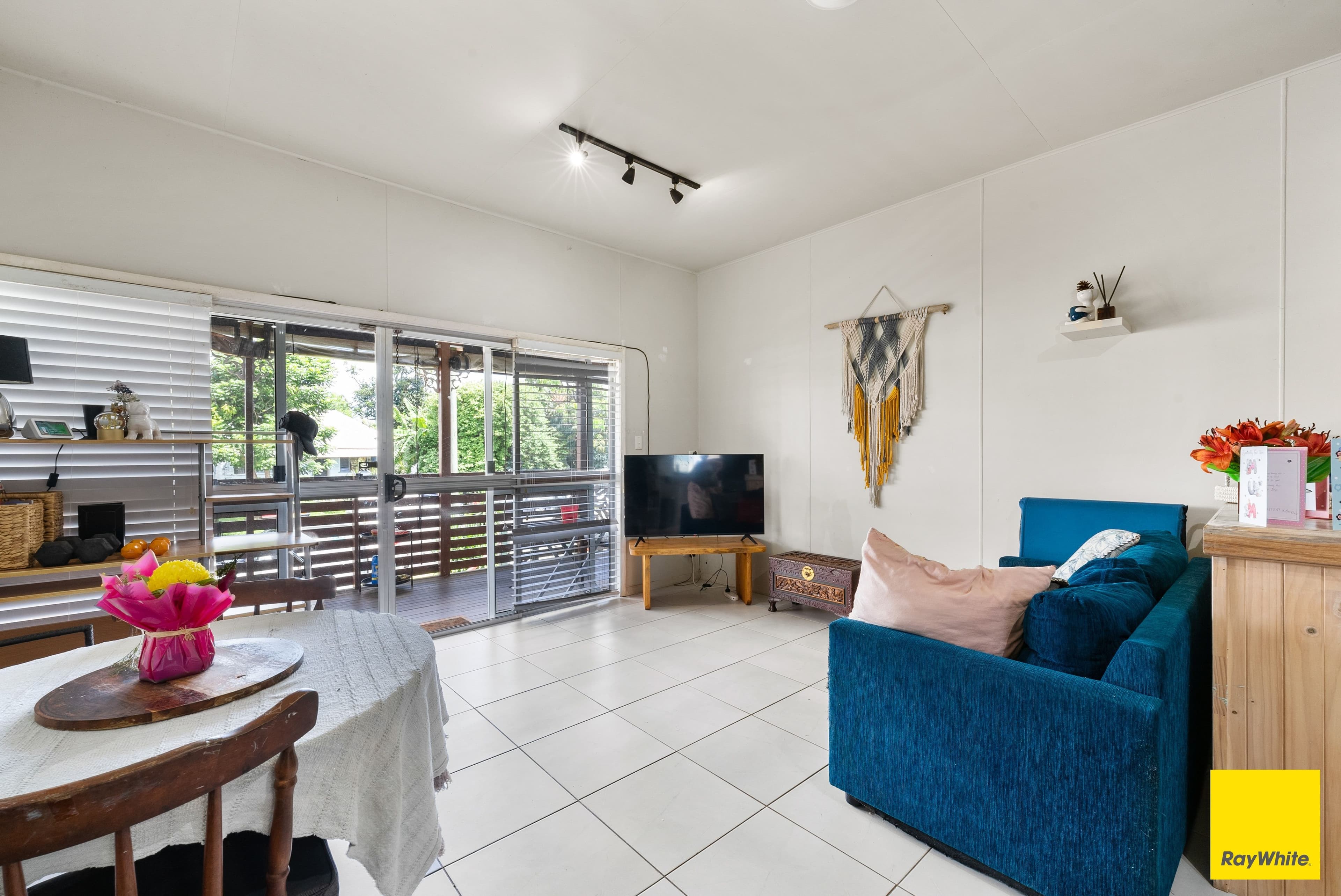 28 Howe Street, Cairns North QLD 4870, Cairns North - Thumbnail 3