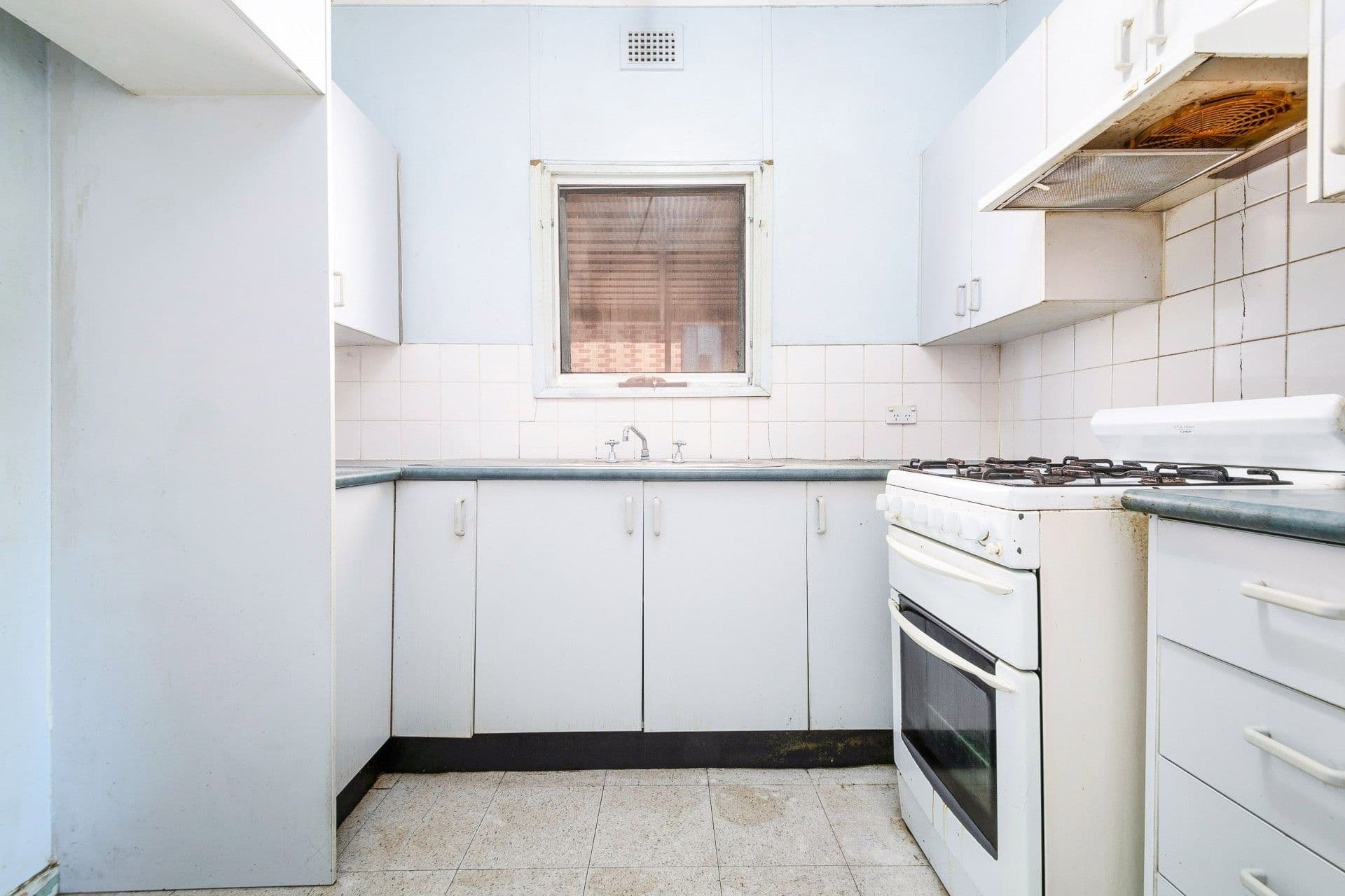178 Joseph Street, Regents Park NSW 2143, Regents Park - Thumbnail 2