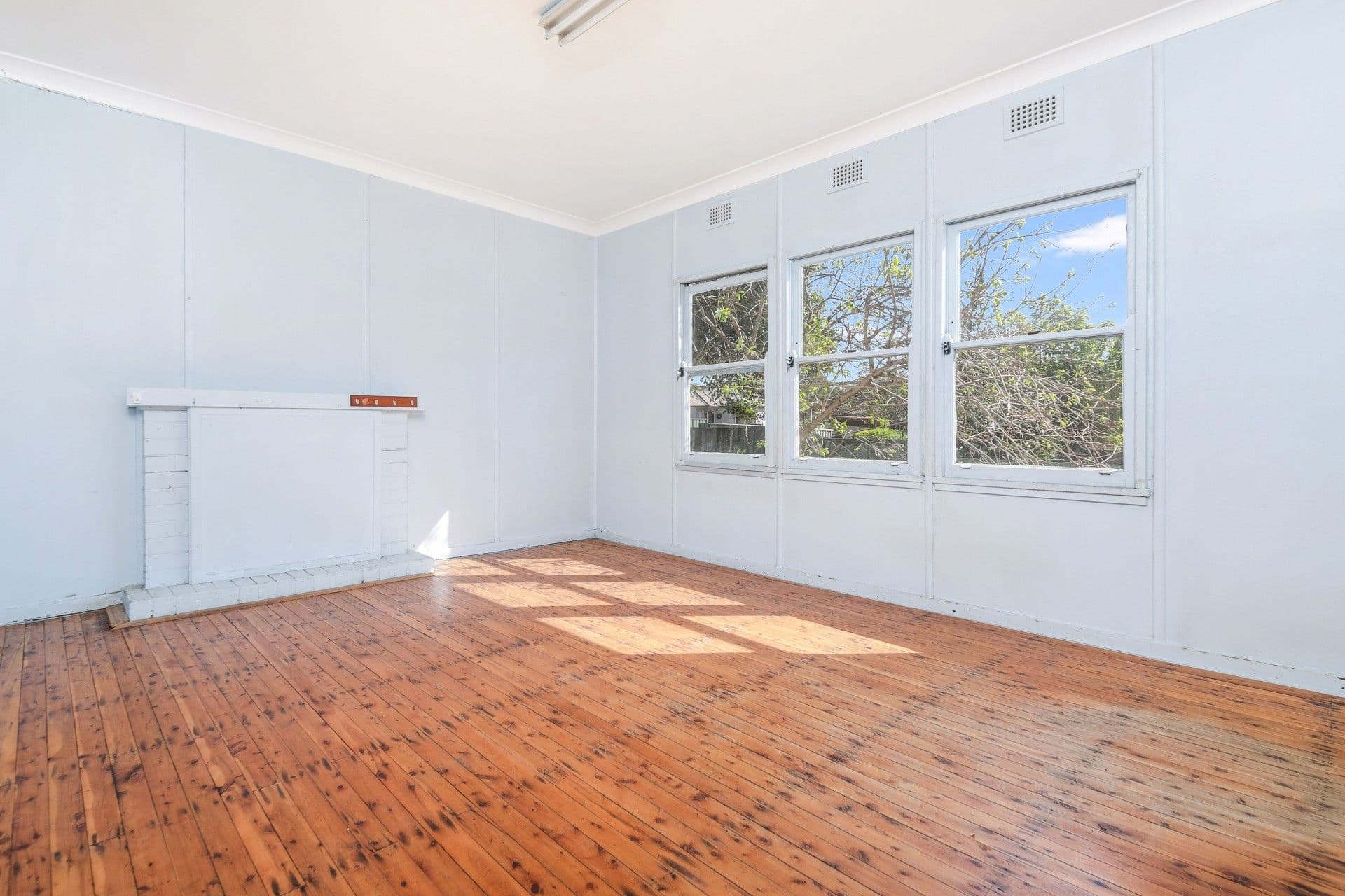 178 Joseph Street, Regents Park NSW 2143, Regents Park - Thumbnail 4