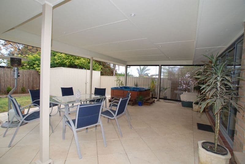 8A McBurney Crescent, ALDINGA BEACH SA 5173, Aldinga Beach - Thumbnail 8