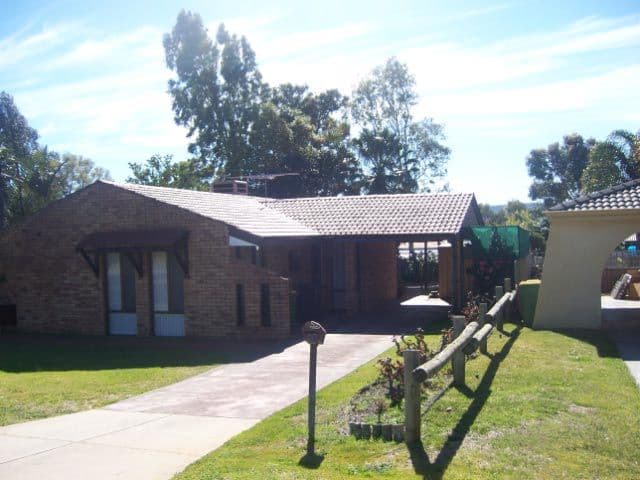 40 Ypress Road, Camillo WA 6111, Camillo - Image 1
