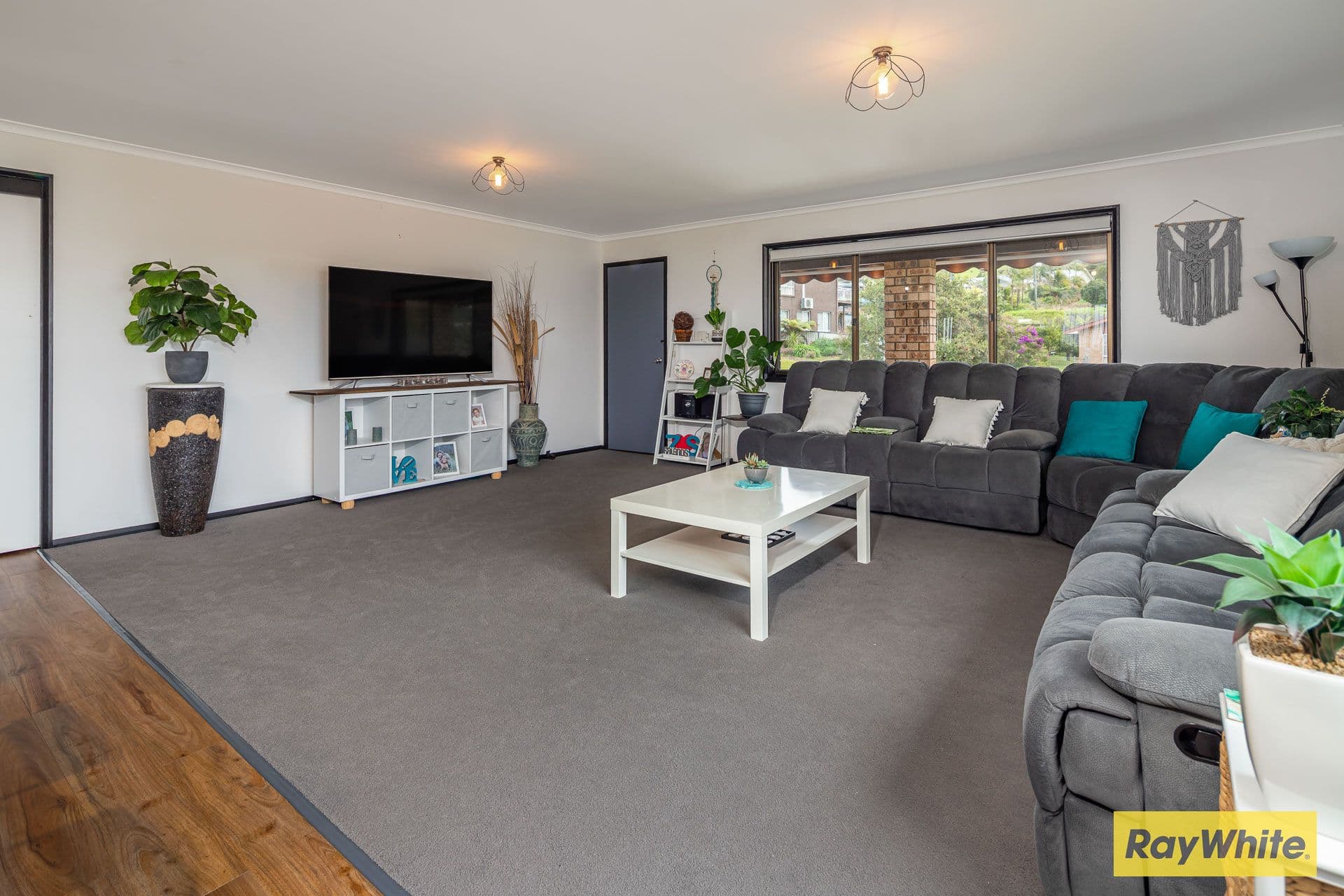 36 Eric Fenning Drive, Surf Beach NSW 2536, Surf Beach - Thumbnail 4