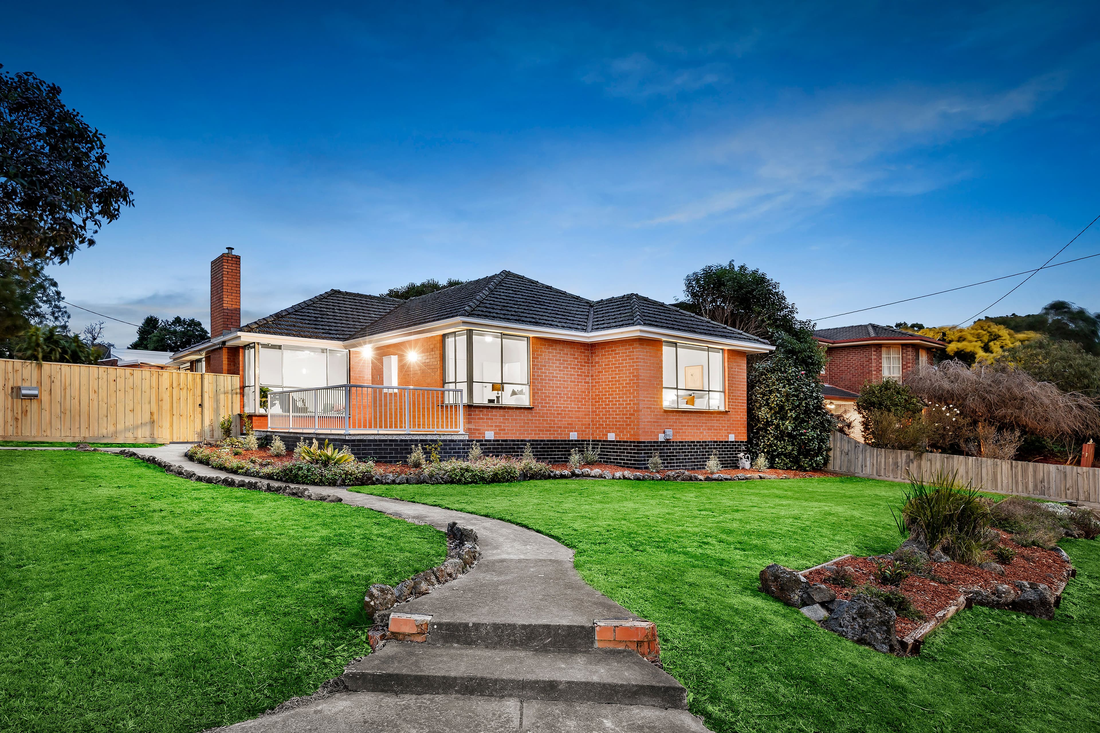 1 Collins Close, Scoresby VIC 3179, Scoresby - Image 1