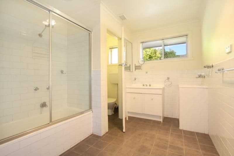 11 Burns Avenue, CLAYTON SOUTH VIC 3169, Clayton South - Thumbnail 7