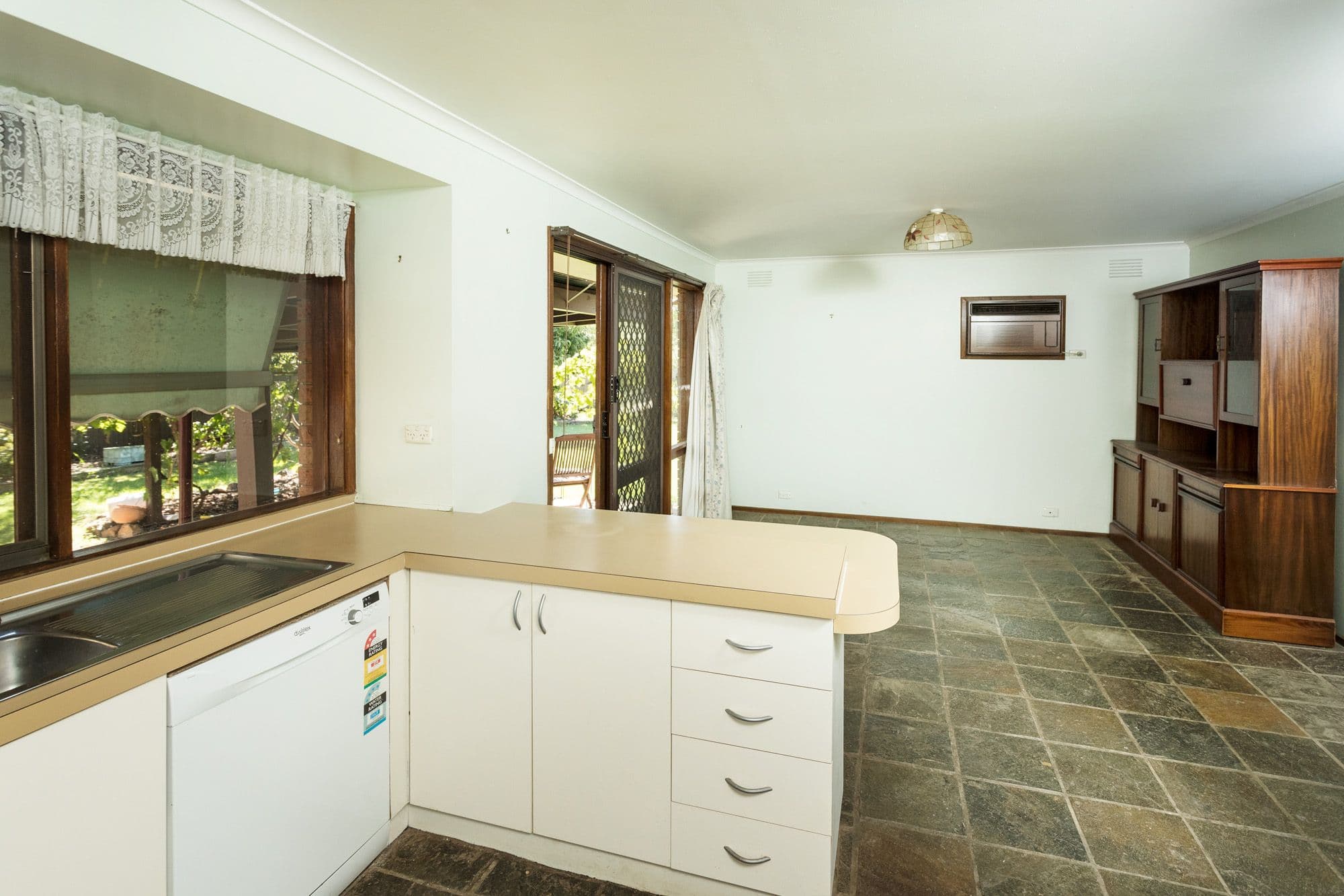 55 Albert Street, Tatura VIC 3616, Tatura - Thumbnail 3