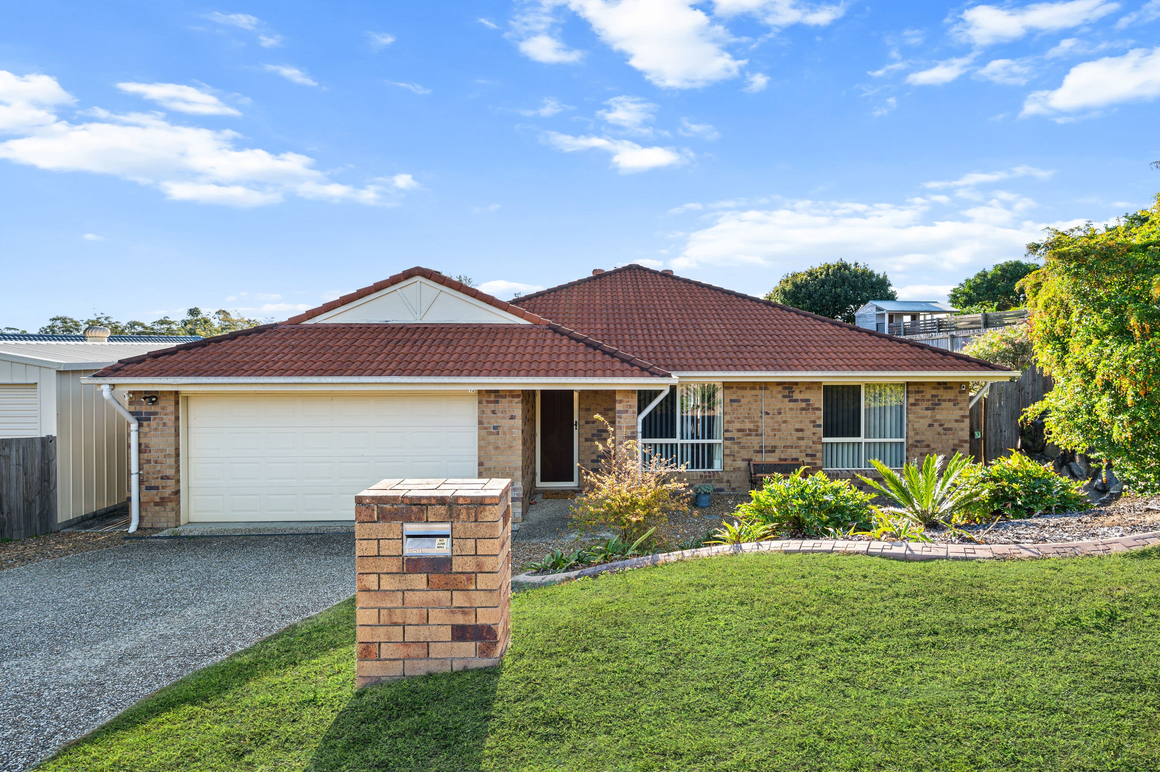 2/2/184 Villiers Street, Grafton - Image 1