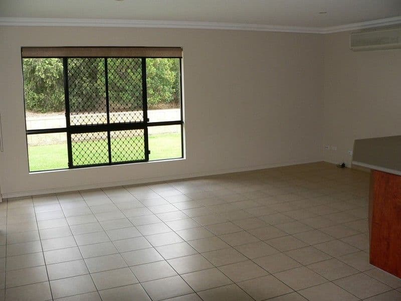 16 Nightjar Drive, UPPER COOMERA QLD 4209, Upper Coomera - Thumbnail 3