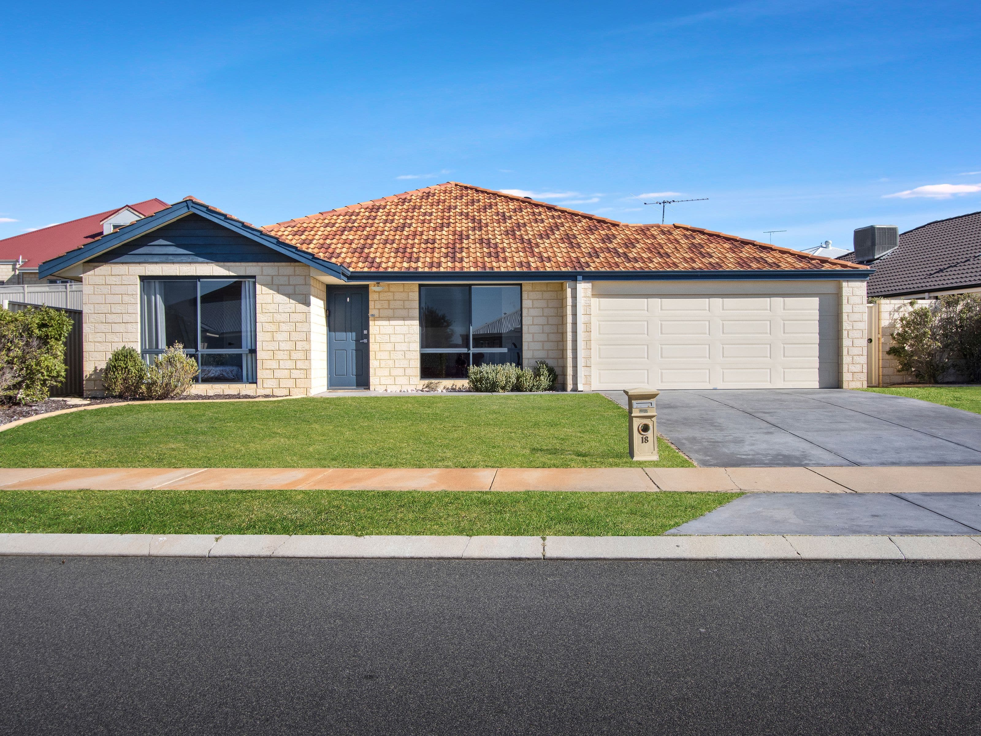 18 Waring Heights, Baldivis WA 6171, Baldivis - Image 1